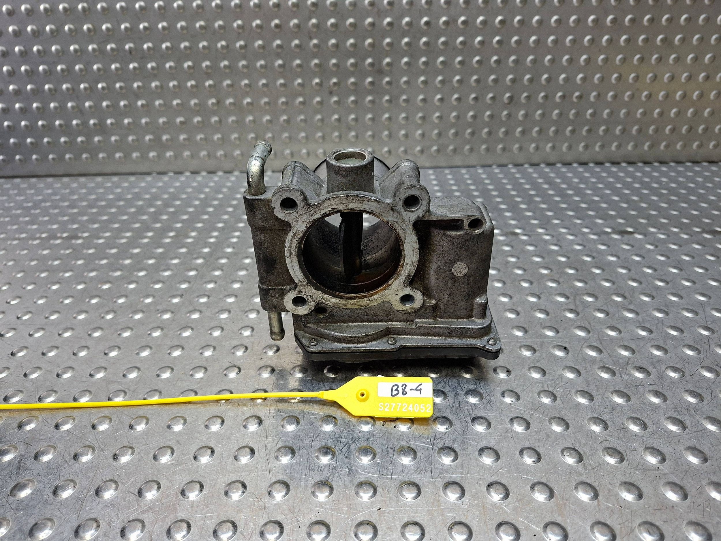 valvola a farfalla MAZDA 5 e 05- 2.0 D RF7J136B0