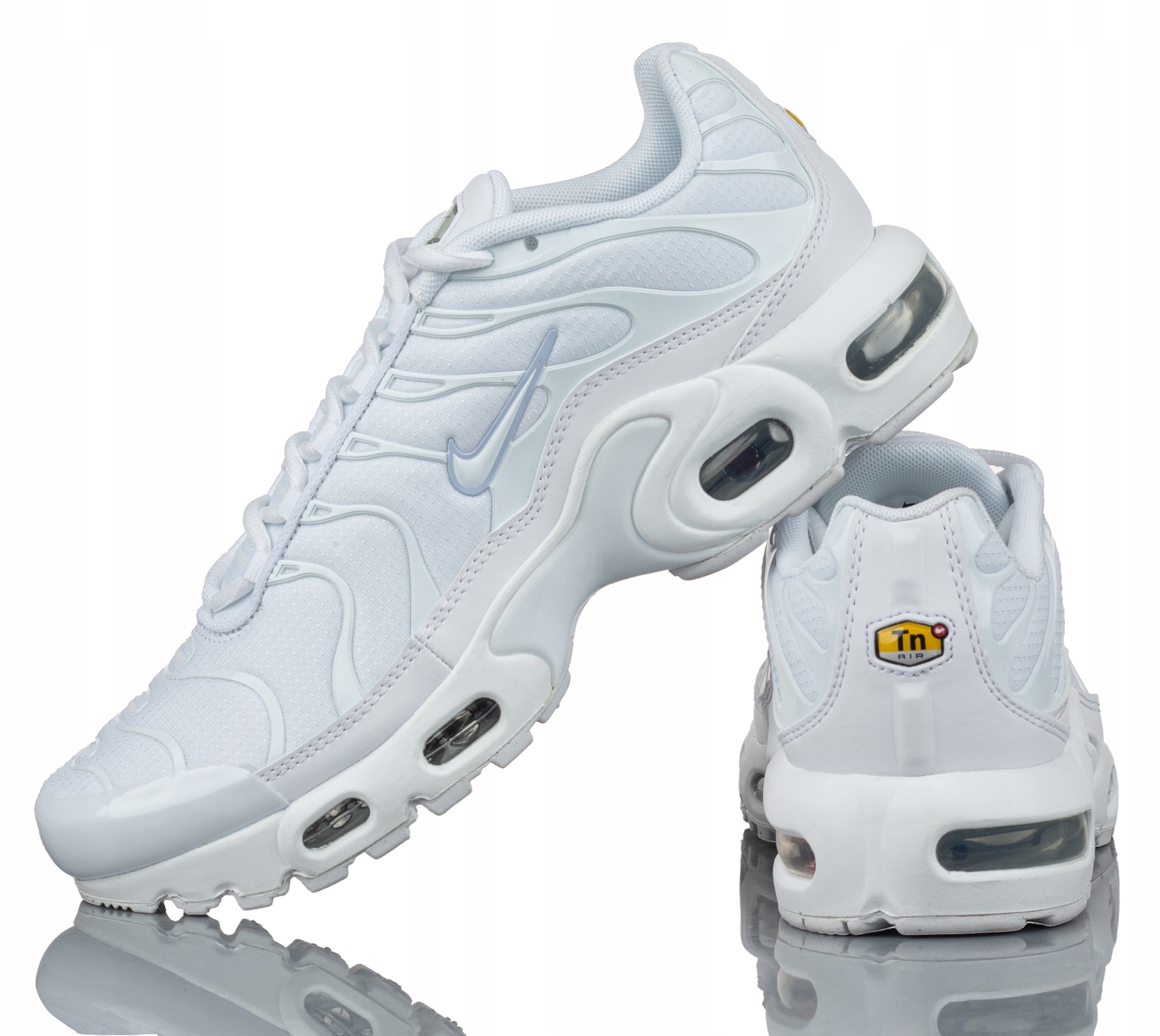 Buty Sportowe Damskie Nike Air Max Plus (gs) CW7044 100 R-38,5