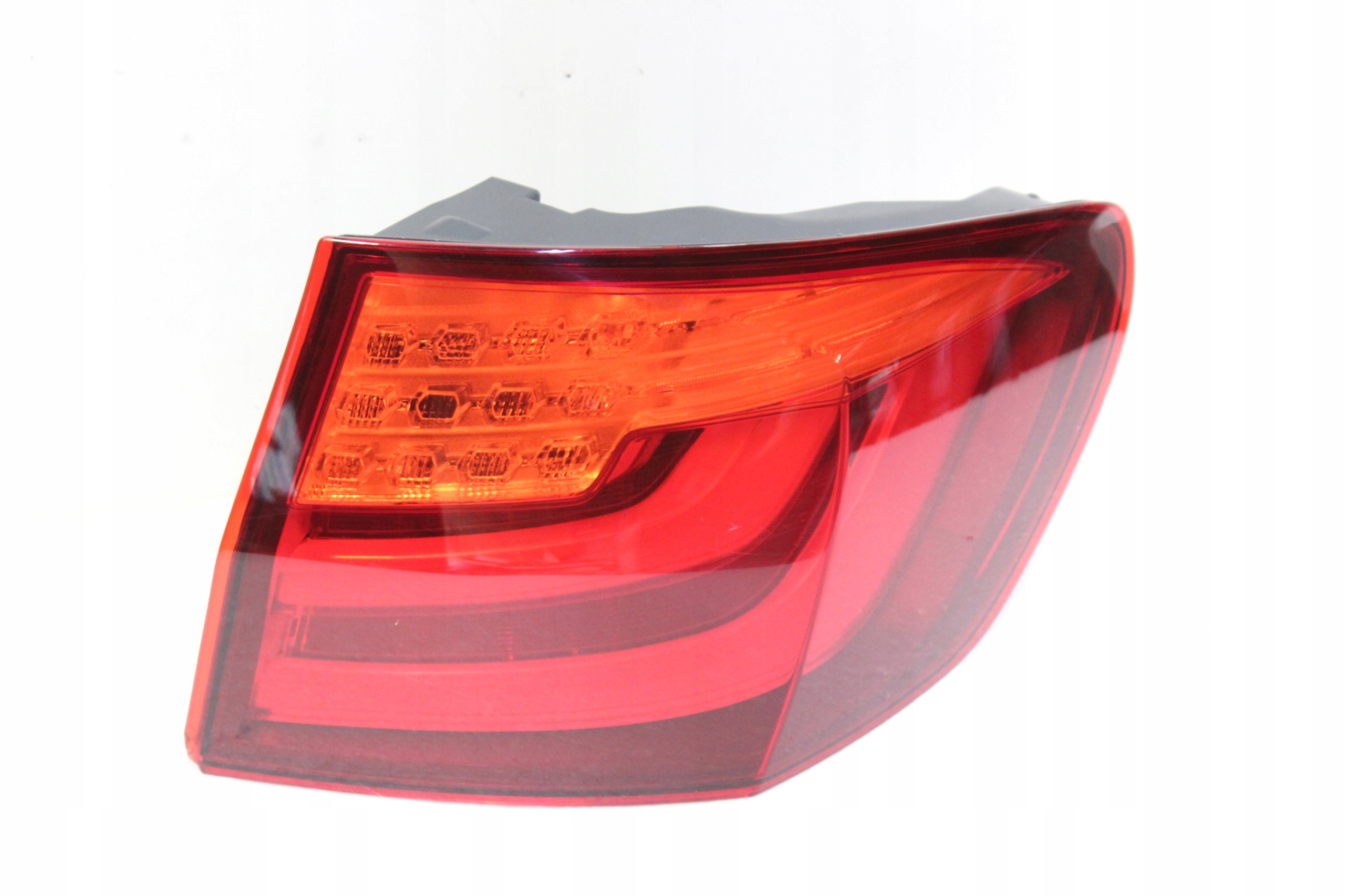 444-1960R - BMW 5 F11 10-13 задний правый задний универсал