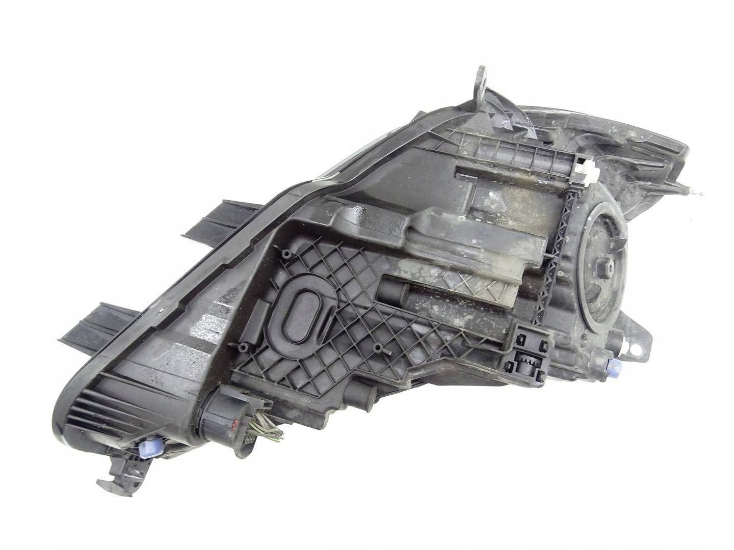 REFLEKTOR light left front left front JAGUAR XE X760 ES7313W030HD