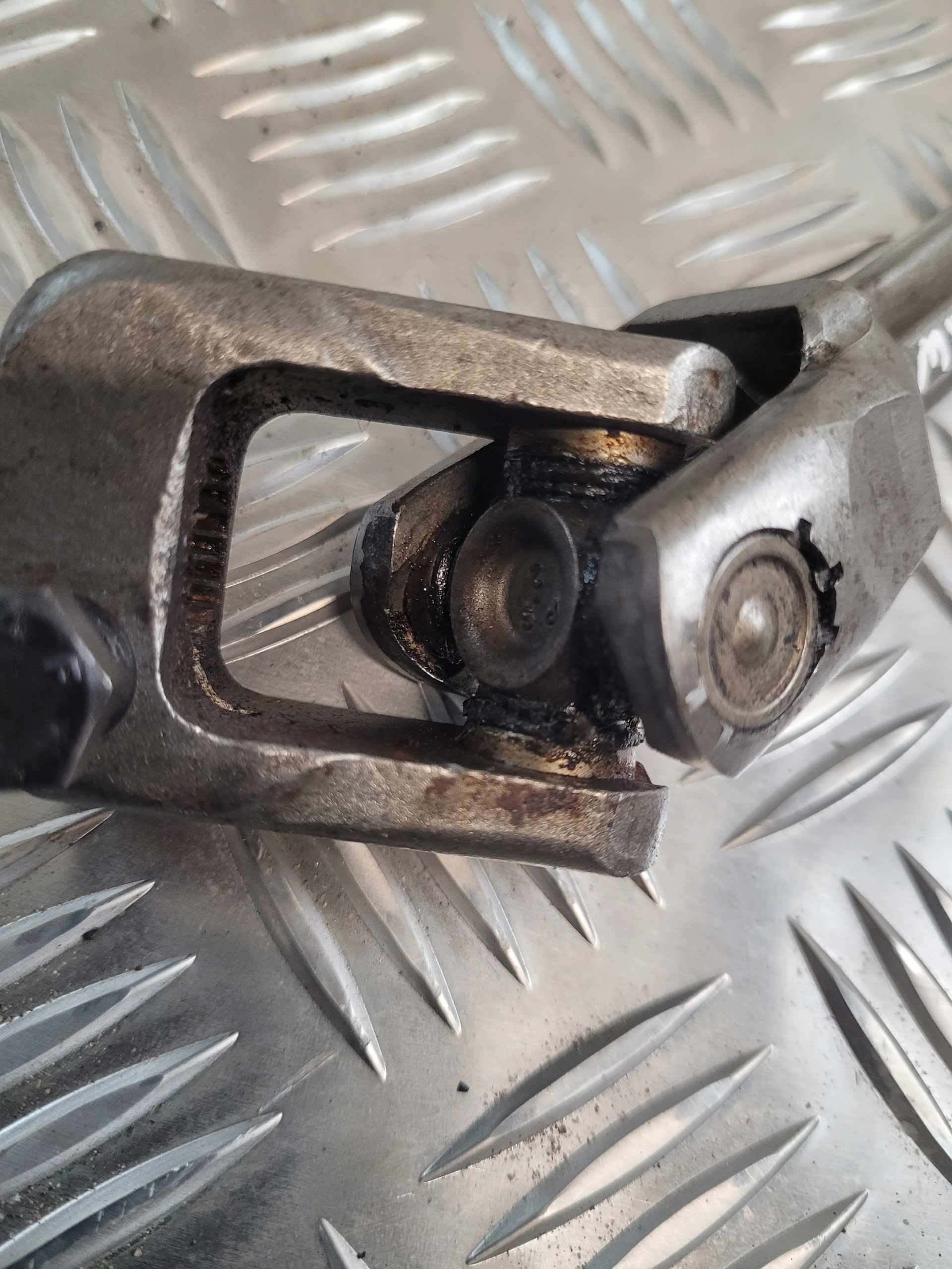 Croix Embrayage Colonne de direction Volant VOLKSWAGEN GOLF IV