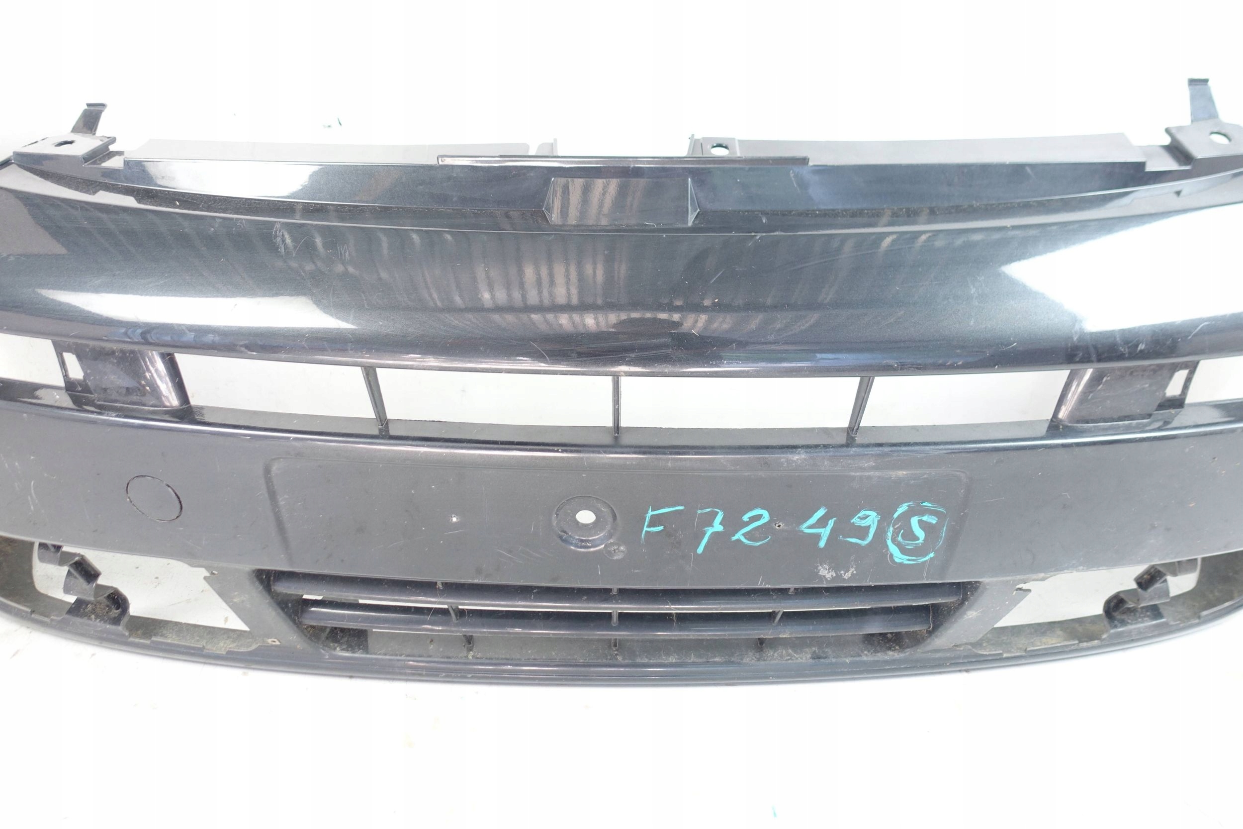 OPEL VIVARO A front bumper front 91165829