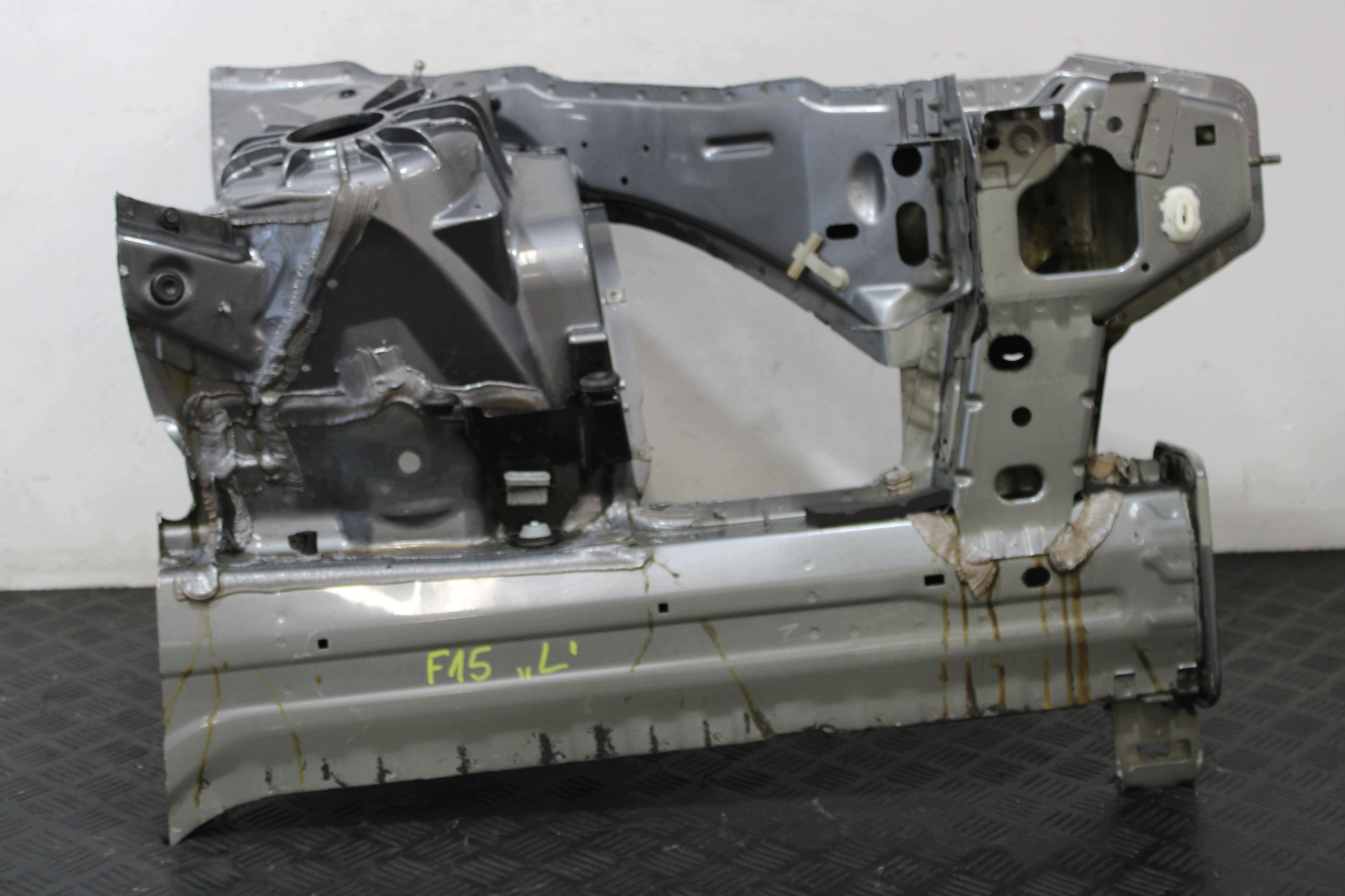 quarter quarter FARTUCH left front BMW X5 F15