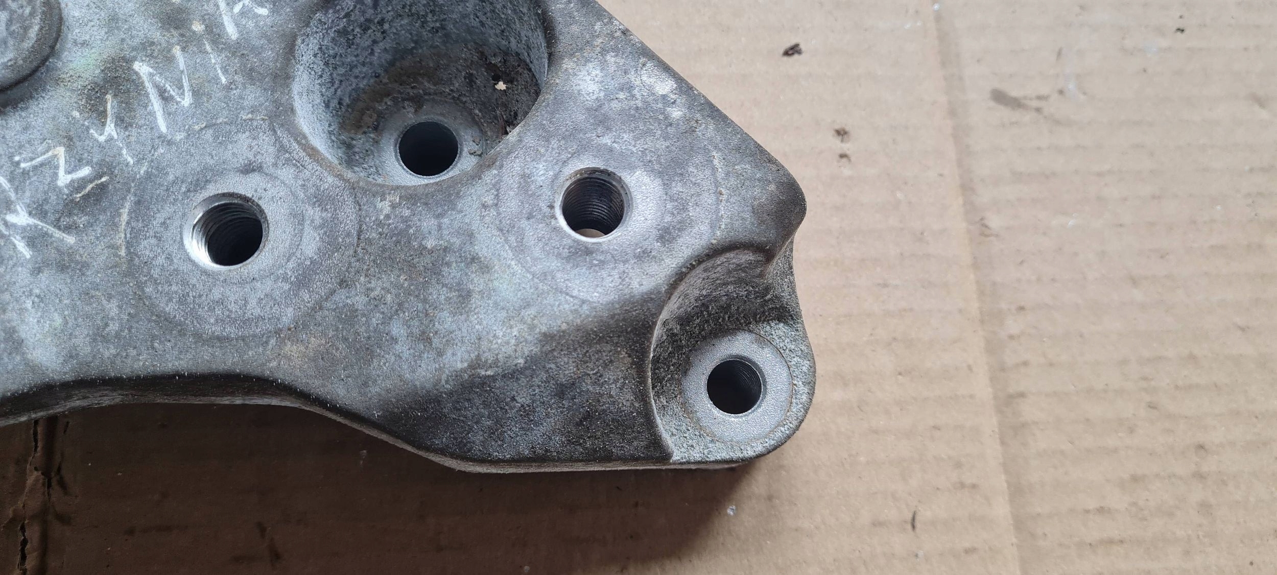 Chrysler Pacifica 2022 Supporto maniglia cambio ingranaggi 3.6 68470172AA