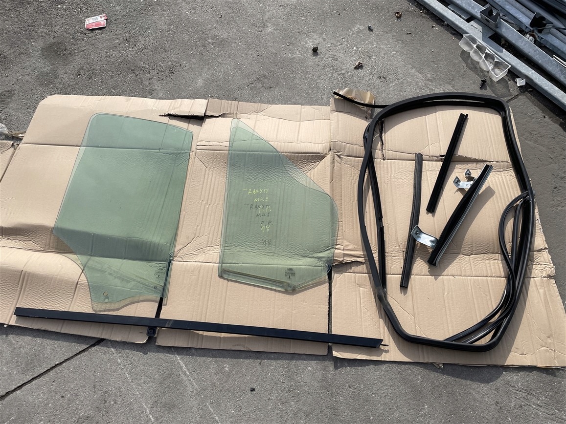 2X SZYBA DRZWI PRAWY PRZÓD + USZCZELKA FORD TRANSIT MK8 14-