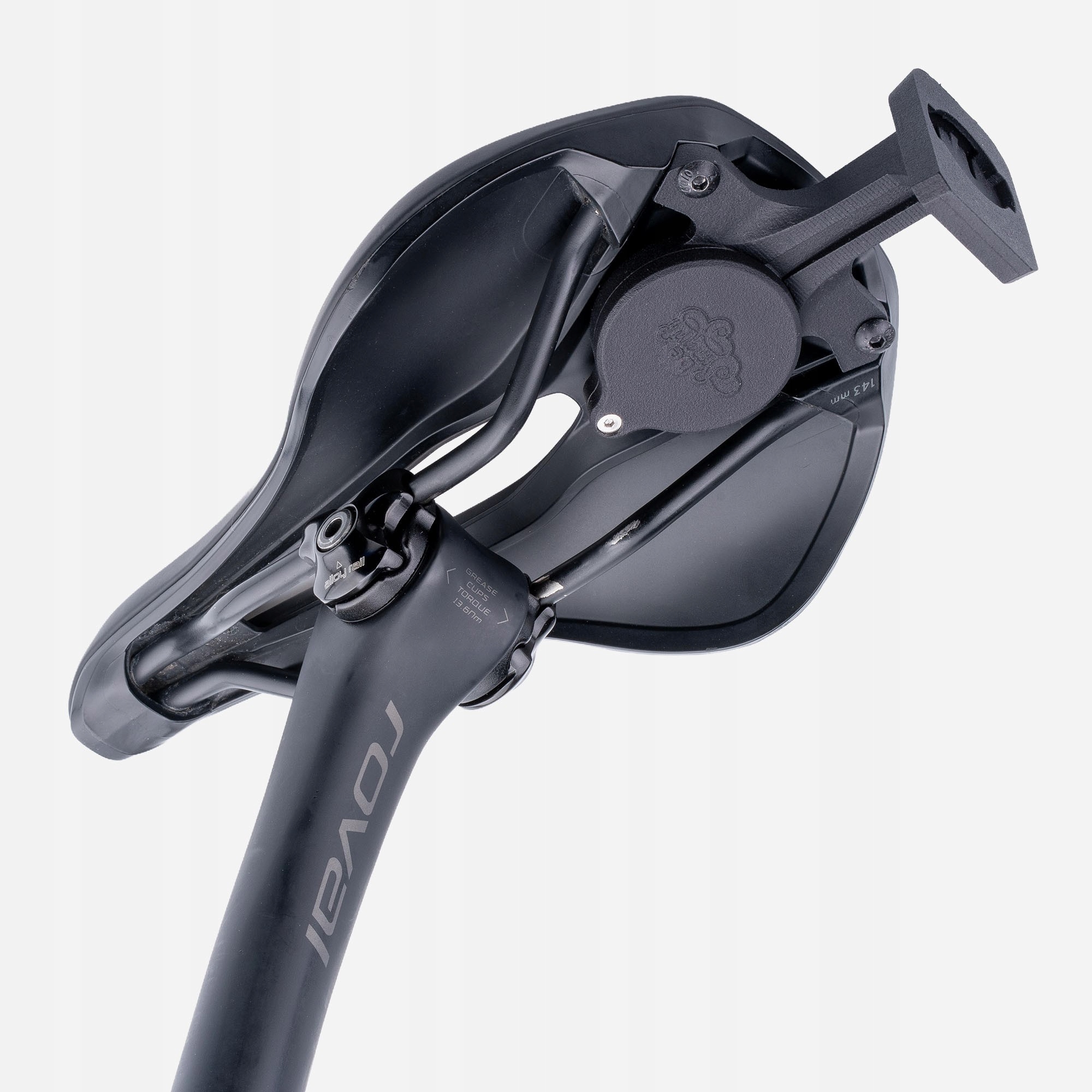 Držák na sedlo Specialized Swat – Wahoo Trackr a AirTag velikost M