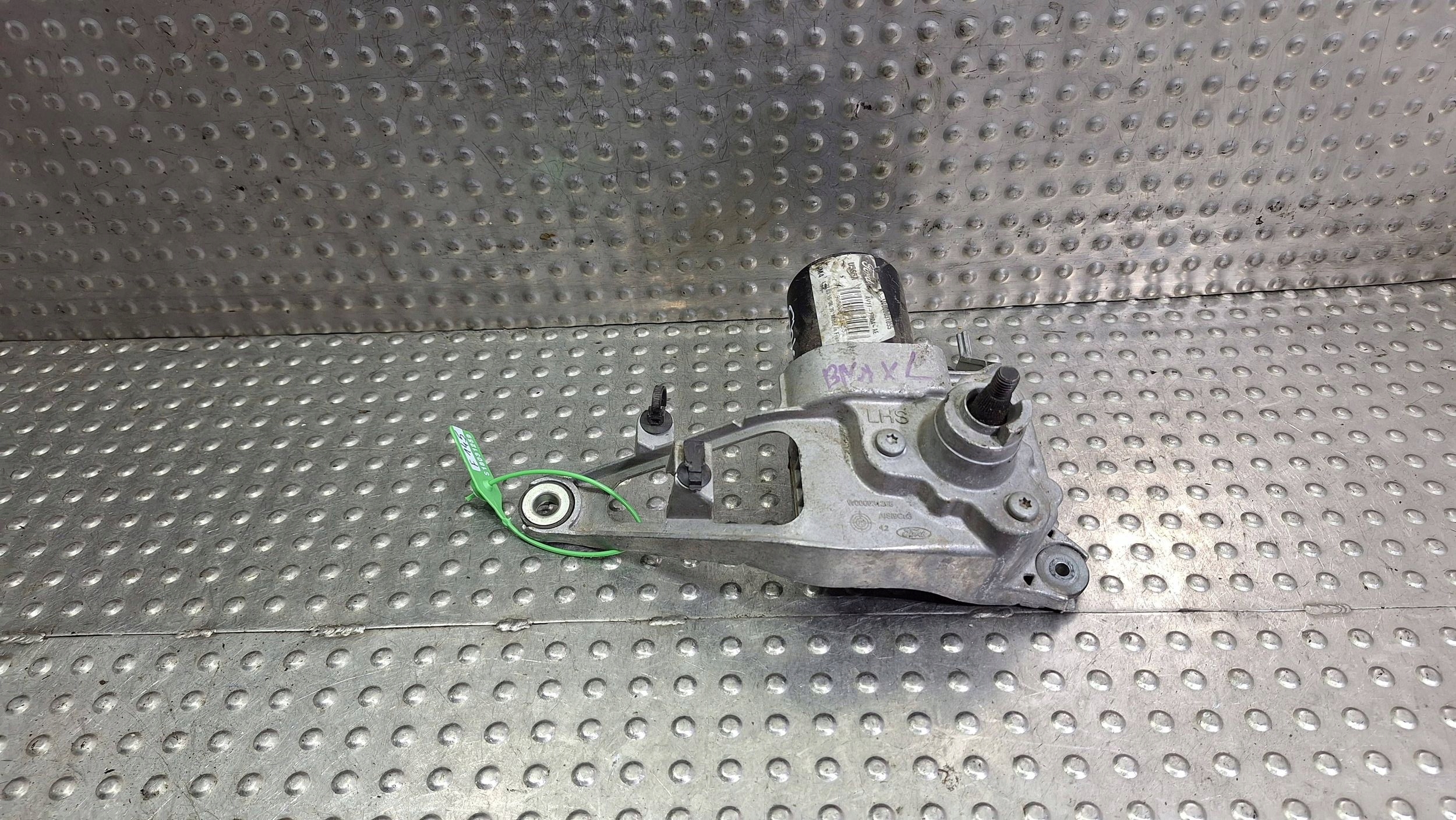 mini motor of wipers left front AV11-17504-AE FORD B-MAX