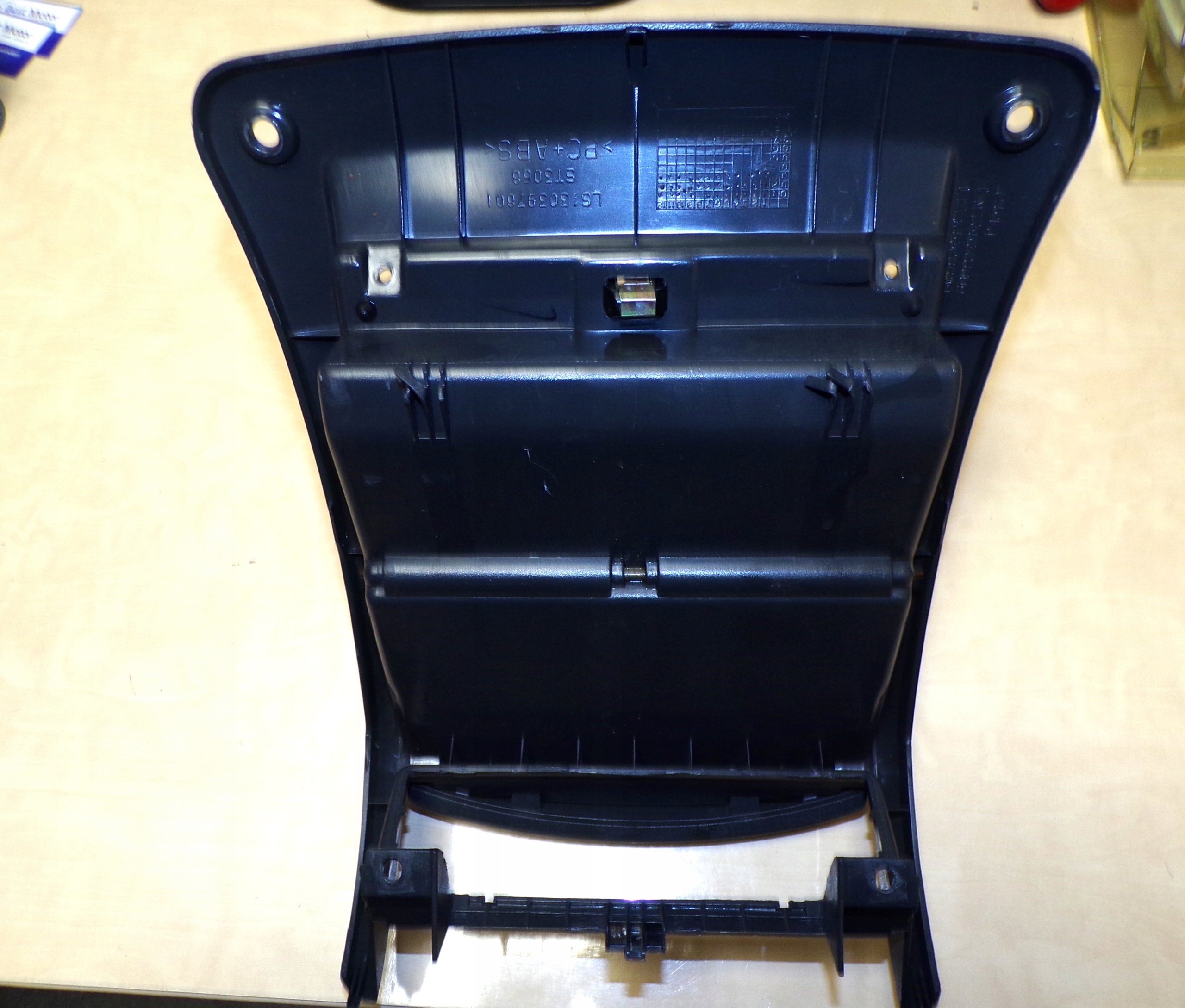 DUCATO JUMPER BOXER 02-06r bracket passenger compartment central upper for NOTATNIK