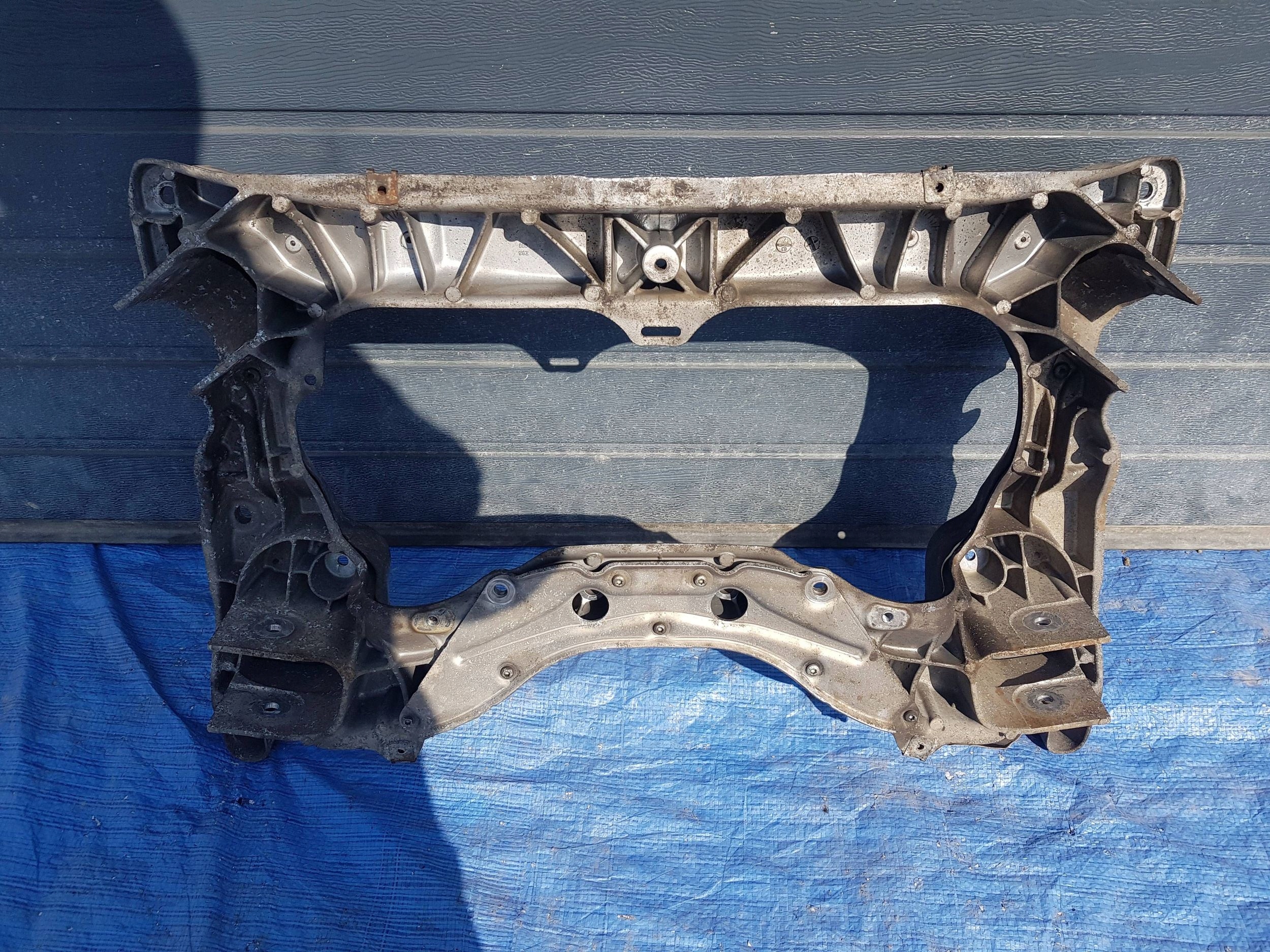 axle beam subframe axle beam front front MERCEDES SL R230 W230 2306280157