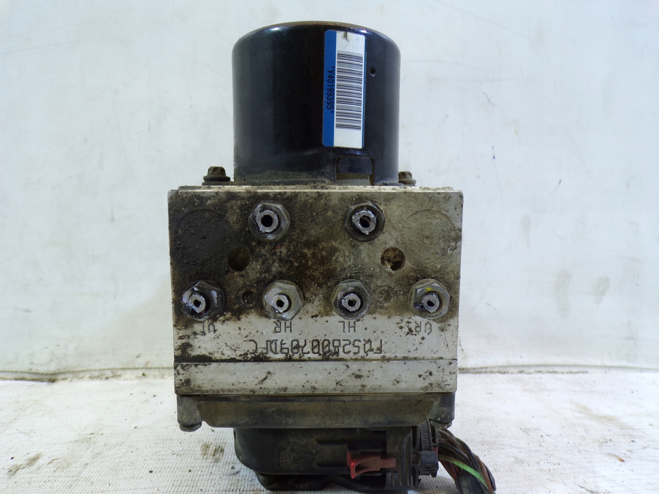 Pompa ABS VOLKSWAGEN PASSAT B6 3C0614095Q (1)