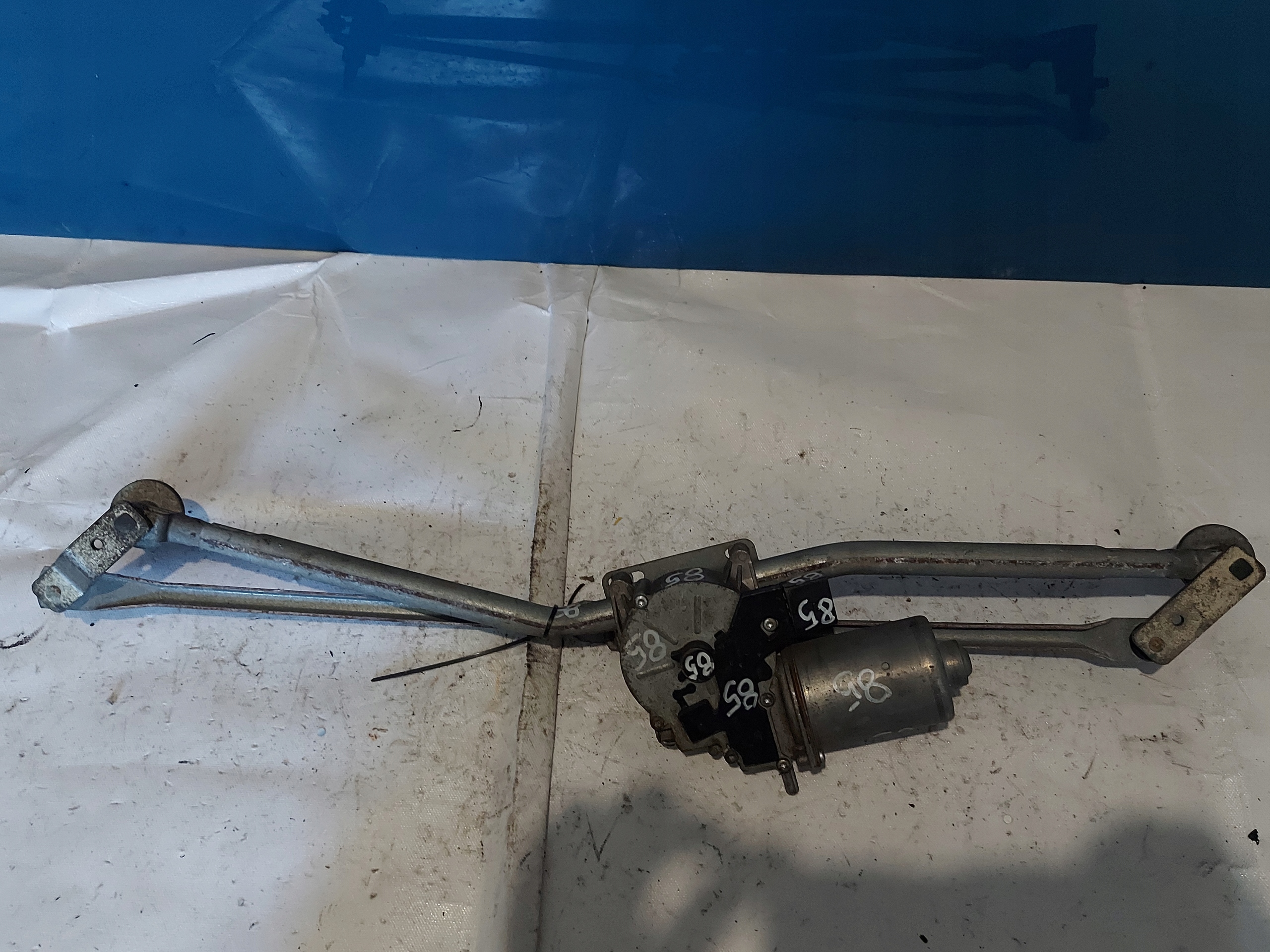 wiper mechanism SPRINTER 2011 R 405.146 front