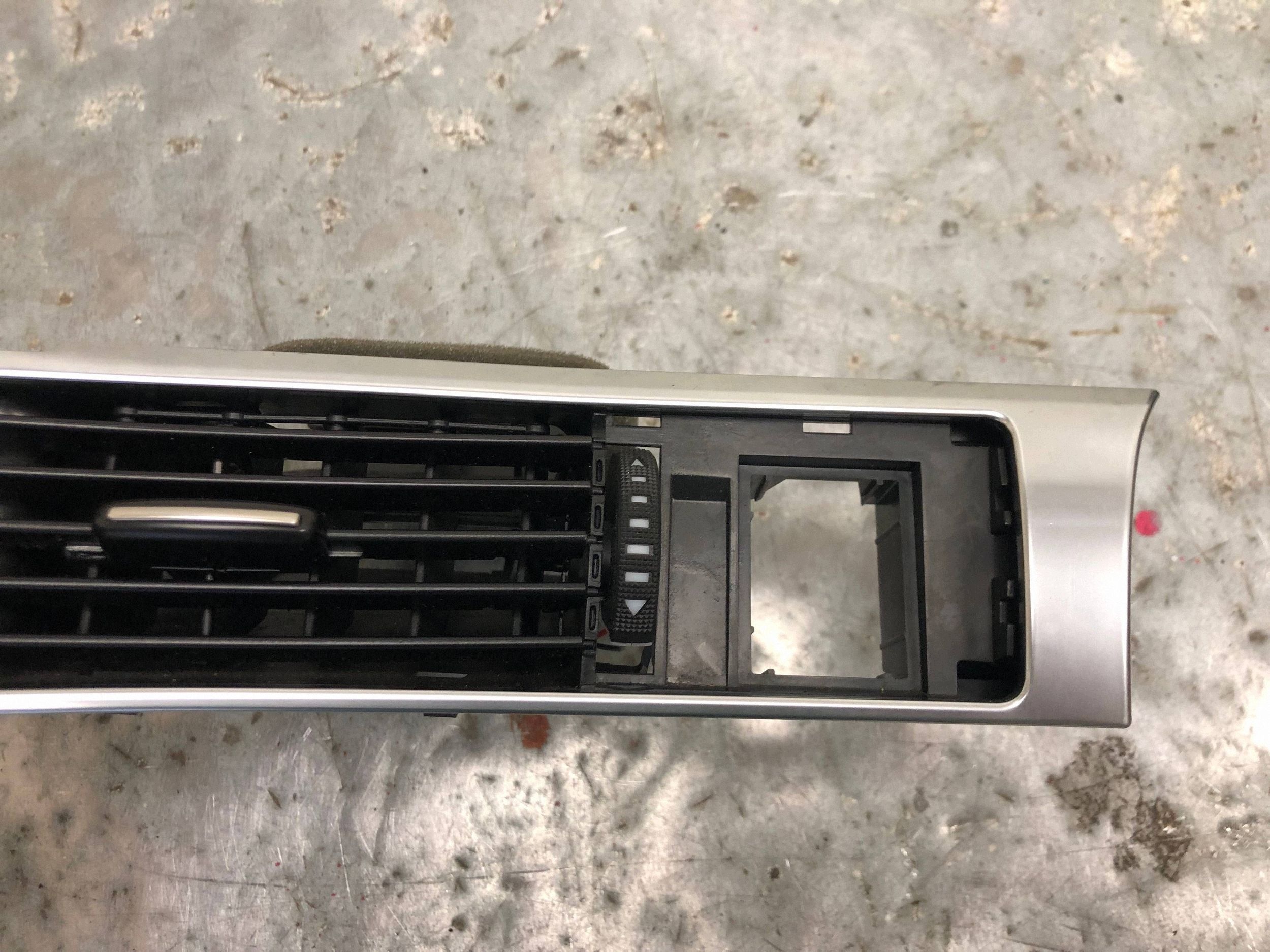 grid air conditioning devices left front AUDI A6 C6 4F1820901D