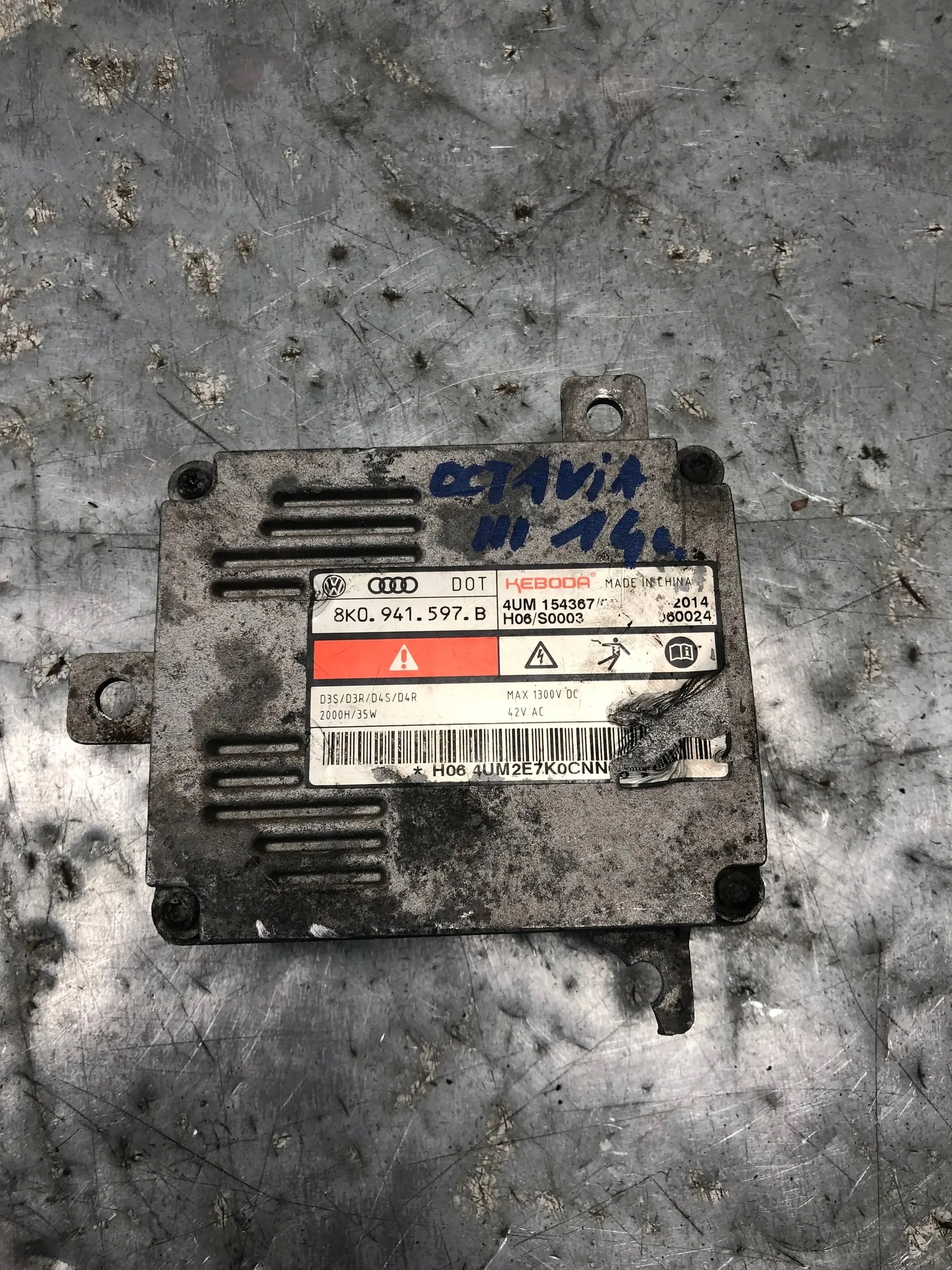 Centralina modulo luci SKODA OCTAVIA III VRS 8K0941597B