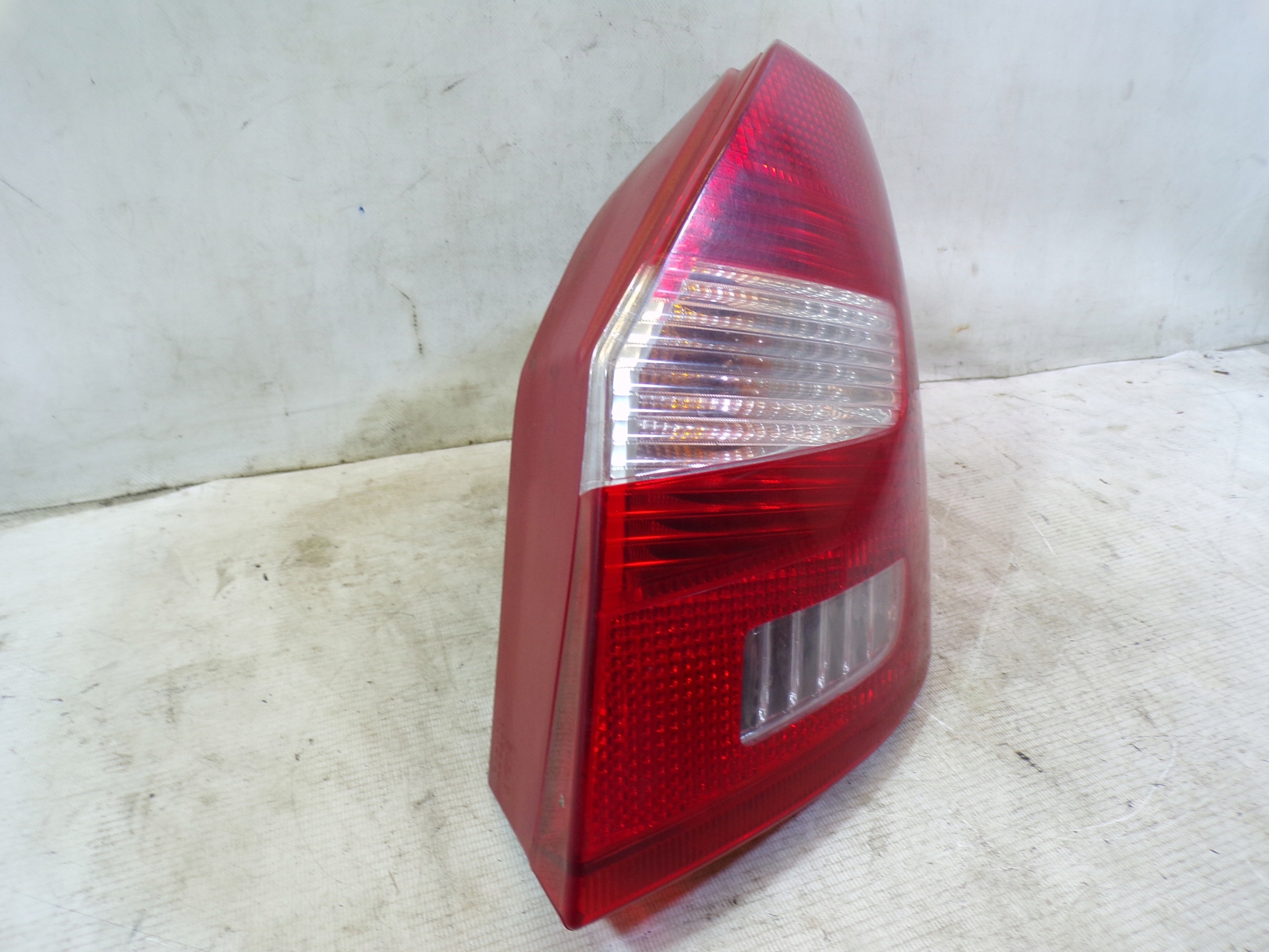 light rear rear part right SKODA FABIA 2 II KOMBI HB (4) (K)