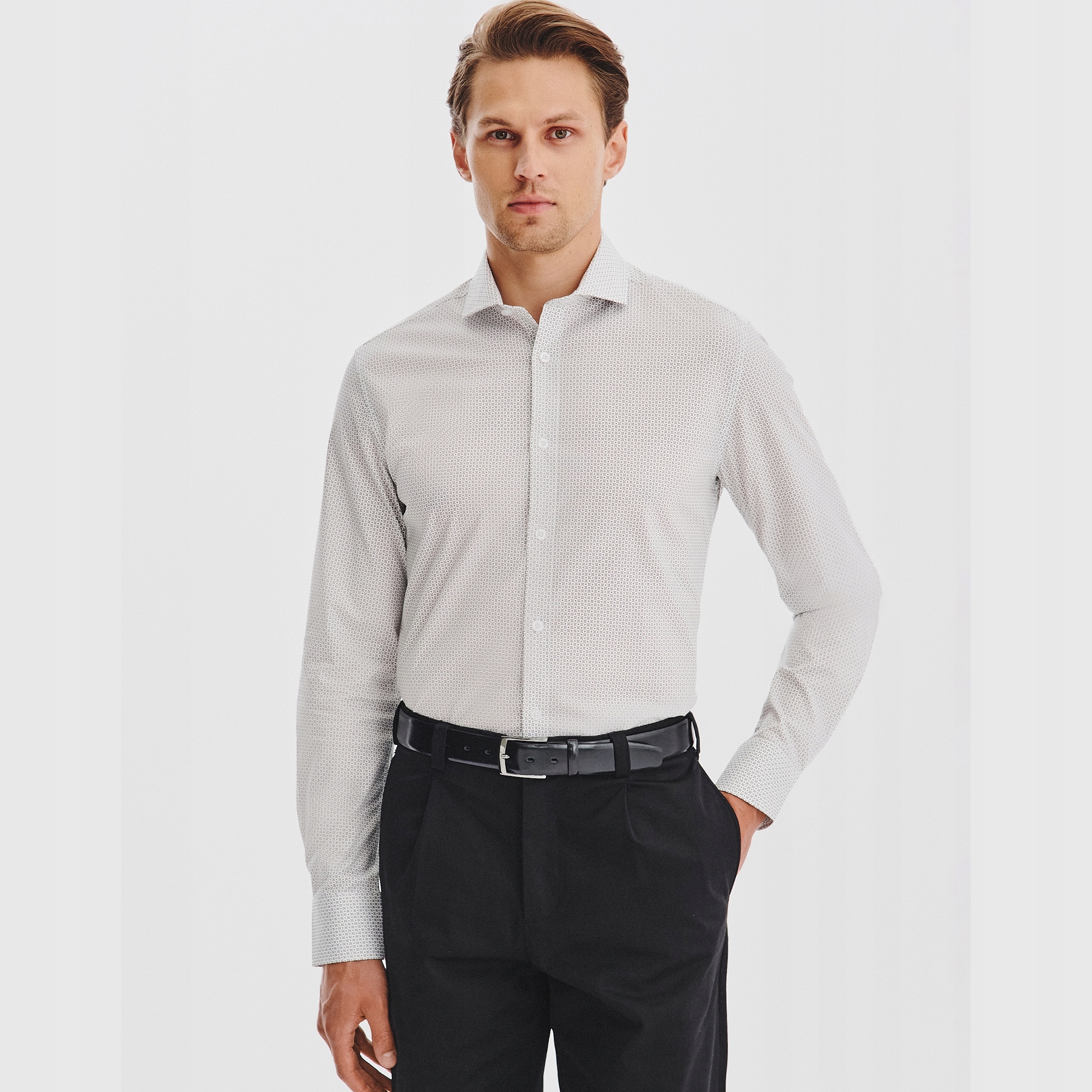 Bílá pánská košile Slim Fit s mikrovzorkem Pako Lorente vel M