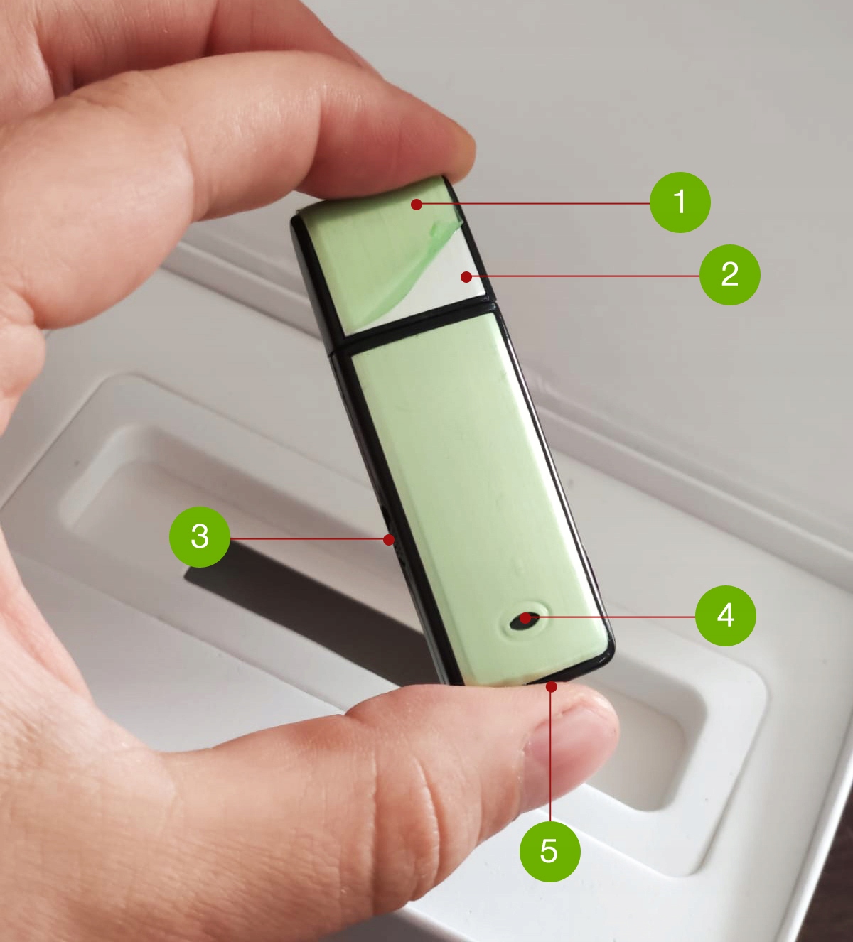 MINI DYKTAFON SZPIEGOWSKI PODSŁUCH PENDRIVE REJESTRATOR NAGRYWANIE GŁOSU Wbudowana pamięć 8 GB