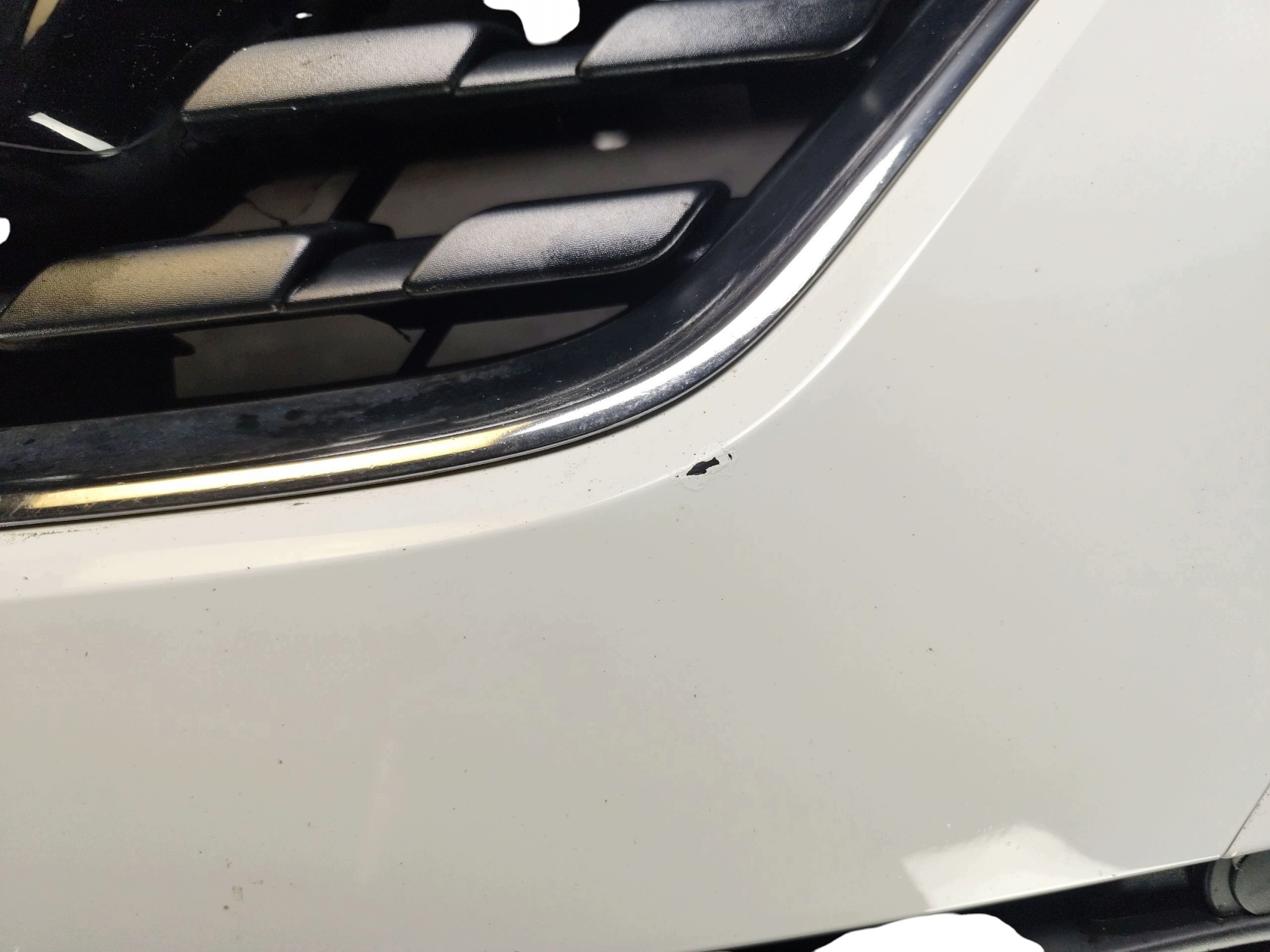 stoßstange vorne vorne RENAULT KADJAR (2015-2018) code LAKIERU OV369