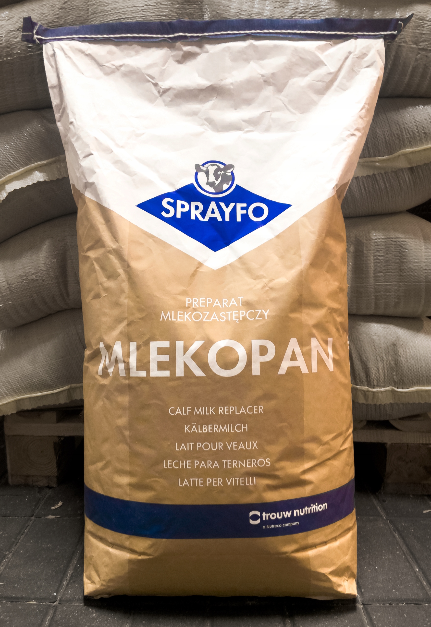 Sprayfo Milkivit Mlekopan mleko dla cieląt 20 kg