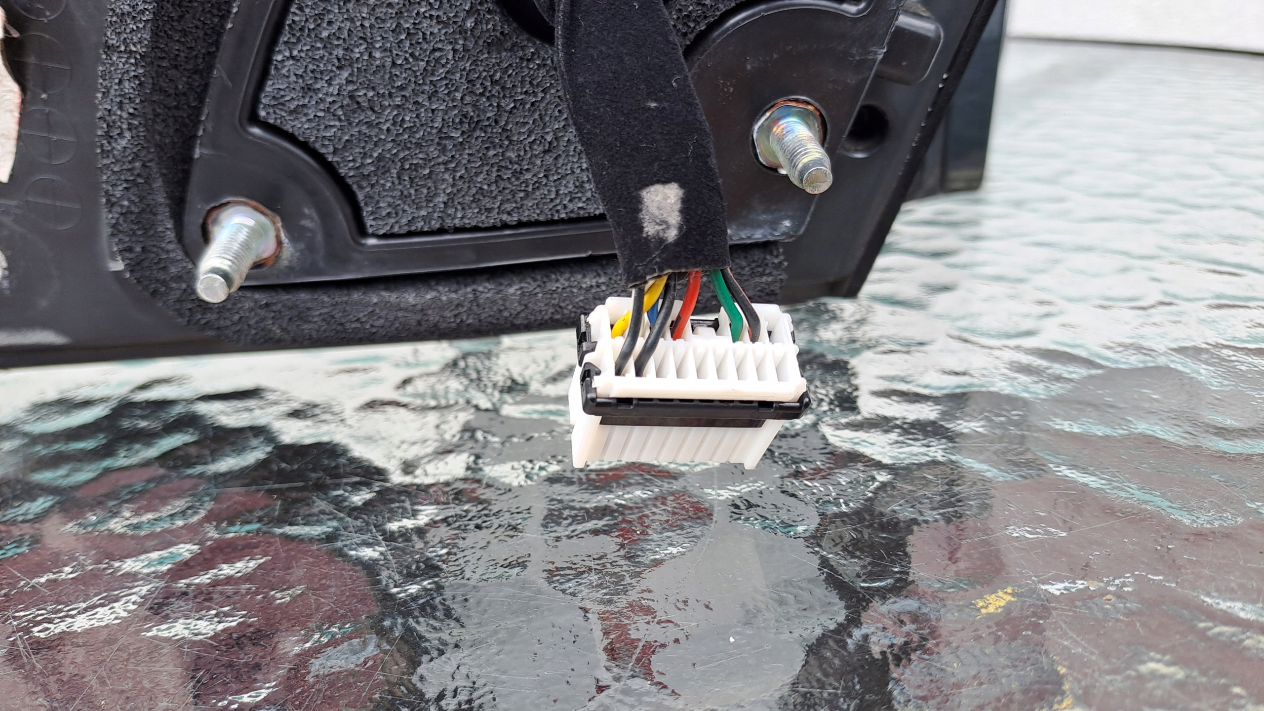 Hyundai i40 11-19 зеркало правое европа