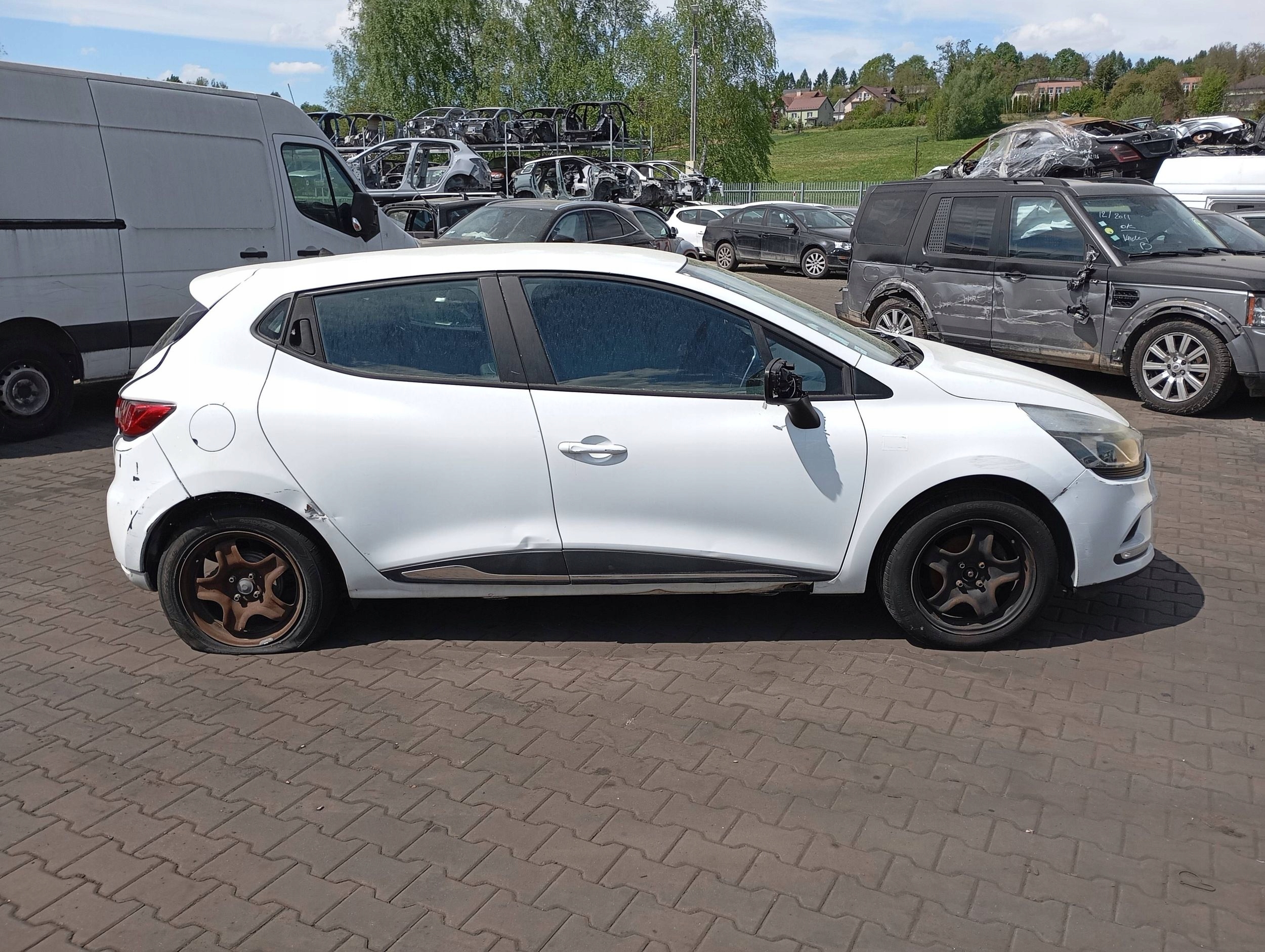 RENAULT CLIO 4 IV BH door front front right 12-20 BIALE OV369 0V369