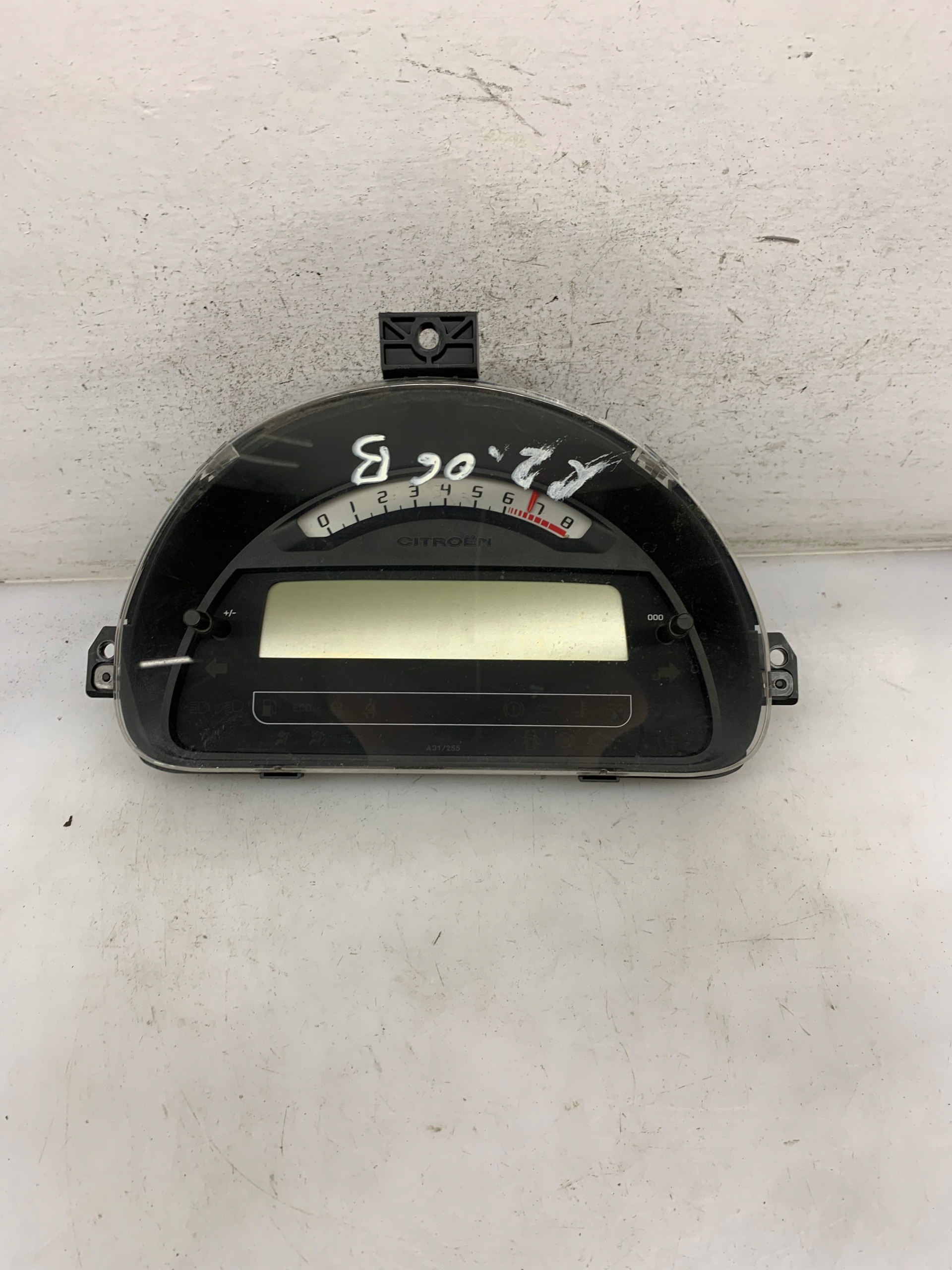 спидометр часы P9660225780D psa