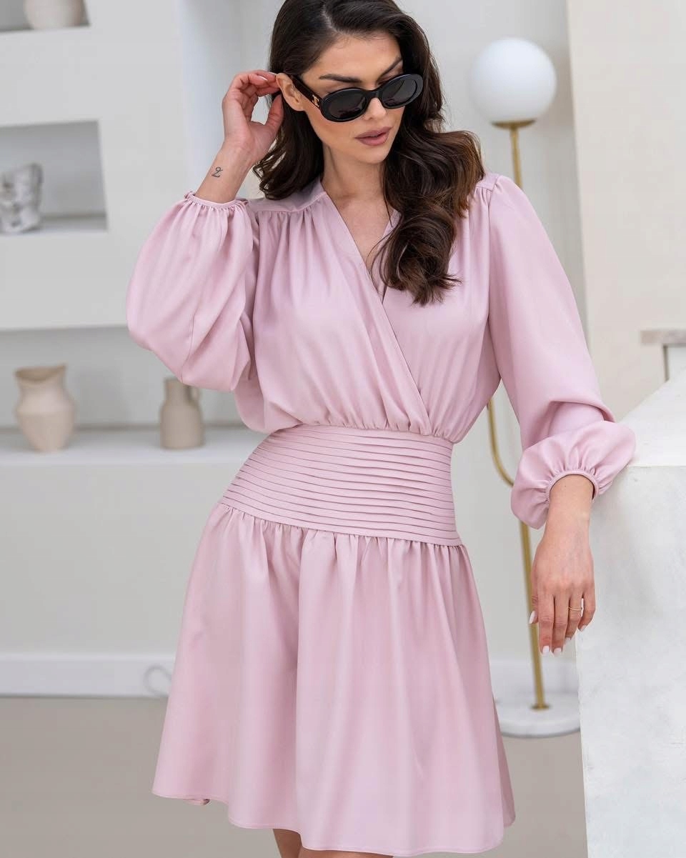 Šaty s ozdobným páskem Model 1084 velikost S