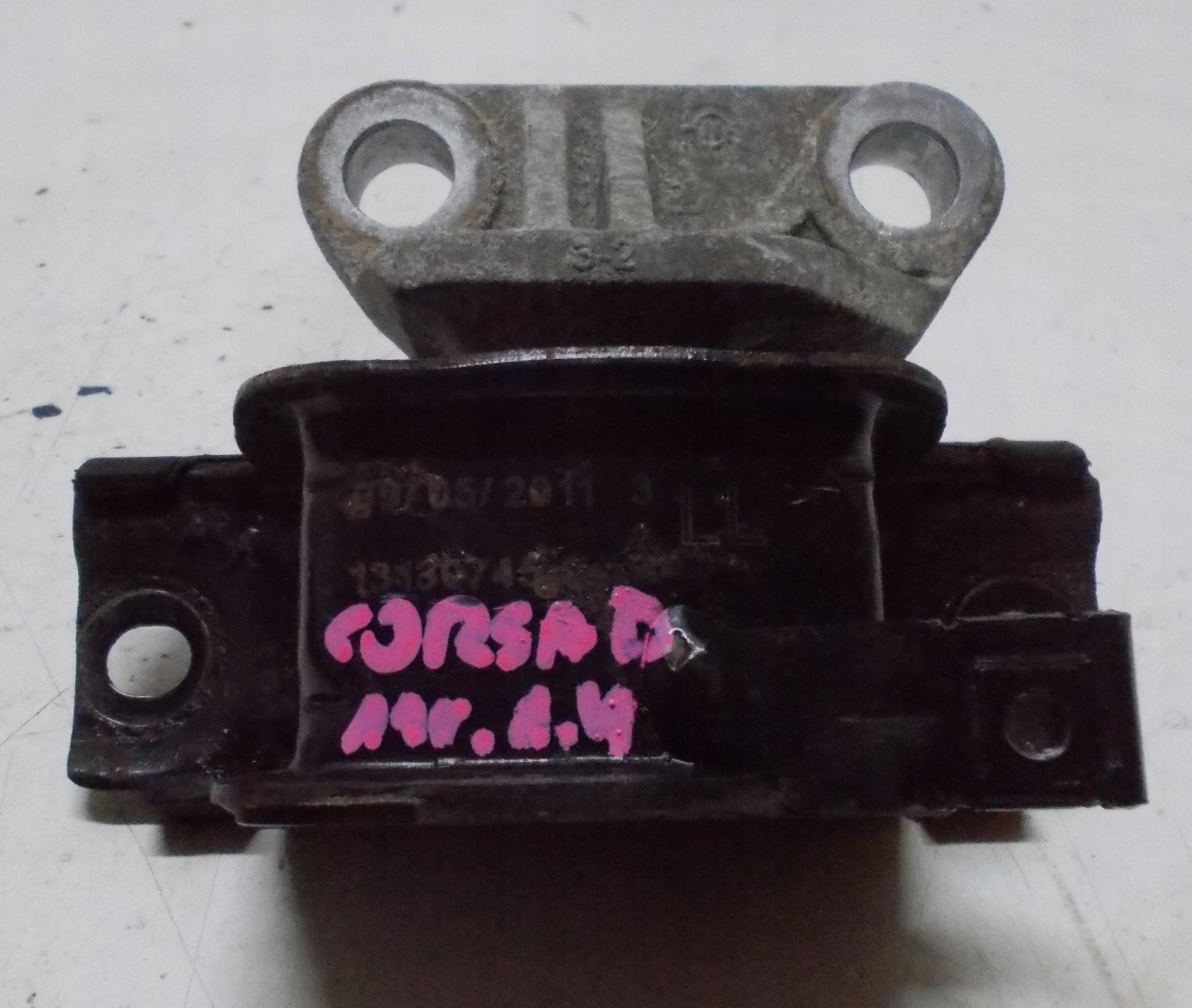 OPEL CORSA D 1.4 11R holder engine mount 13130745