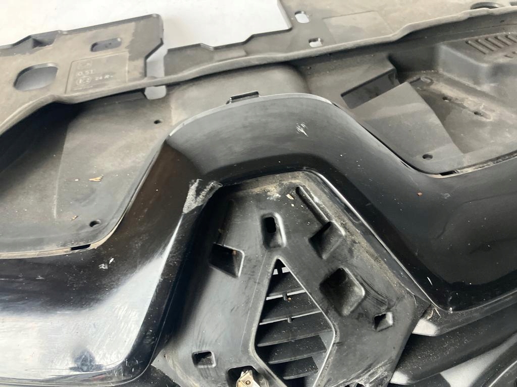 Grill Grill RENAULT CLIO IV LIFT