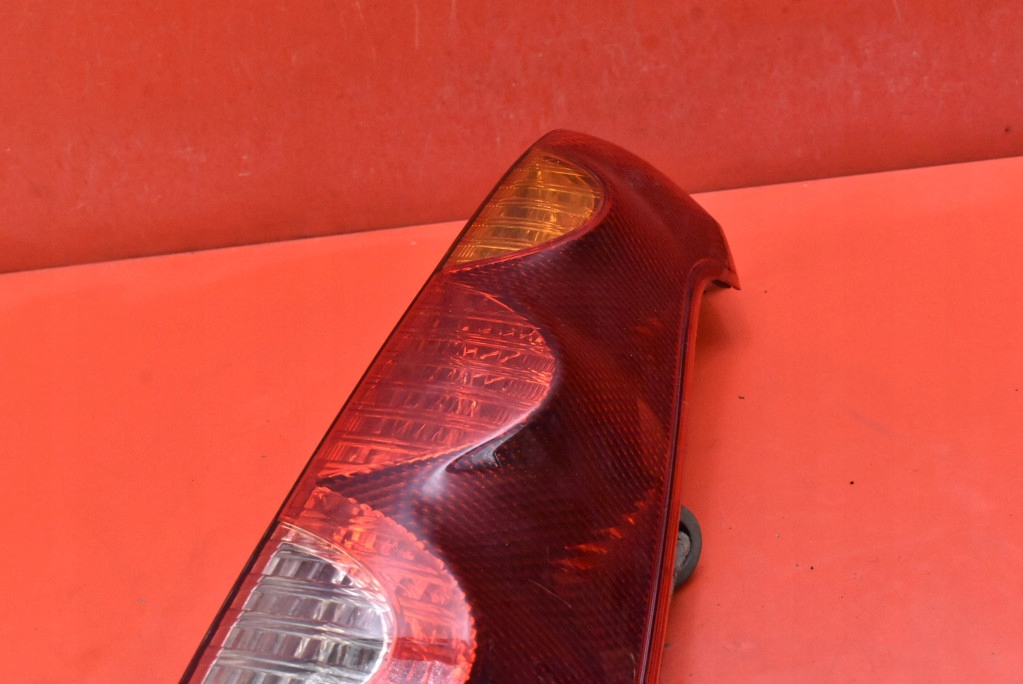 light right rear part rear 22016752 NISSAN NOTE 1 and E11 LIFT 09-14