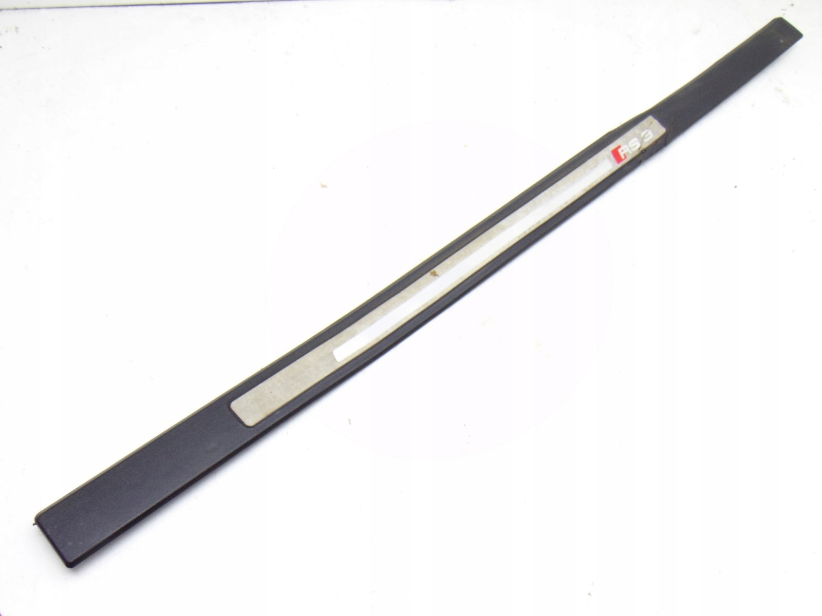 moulding threshold left front AUDI RS3 8P 5D 11