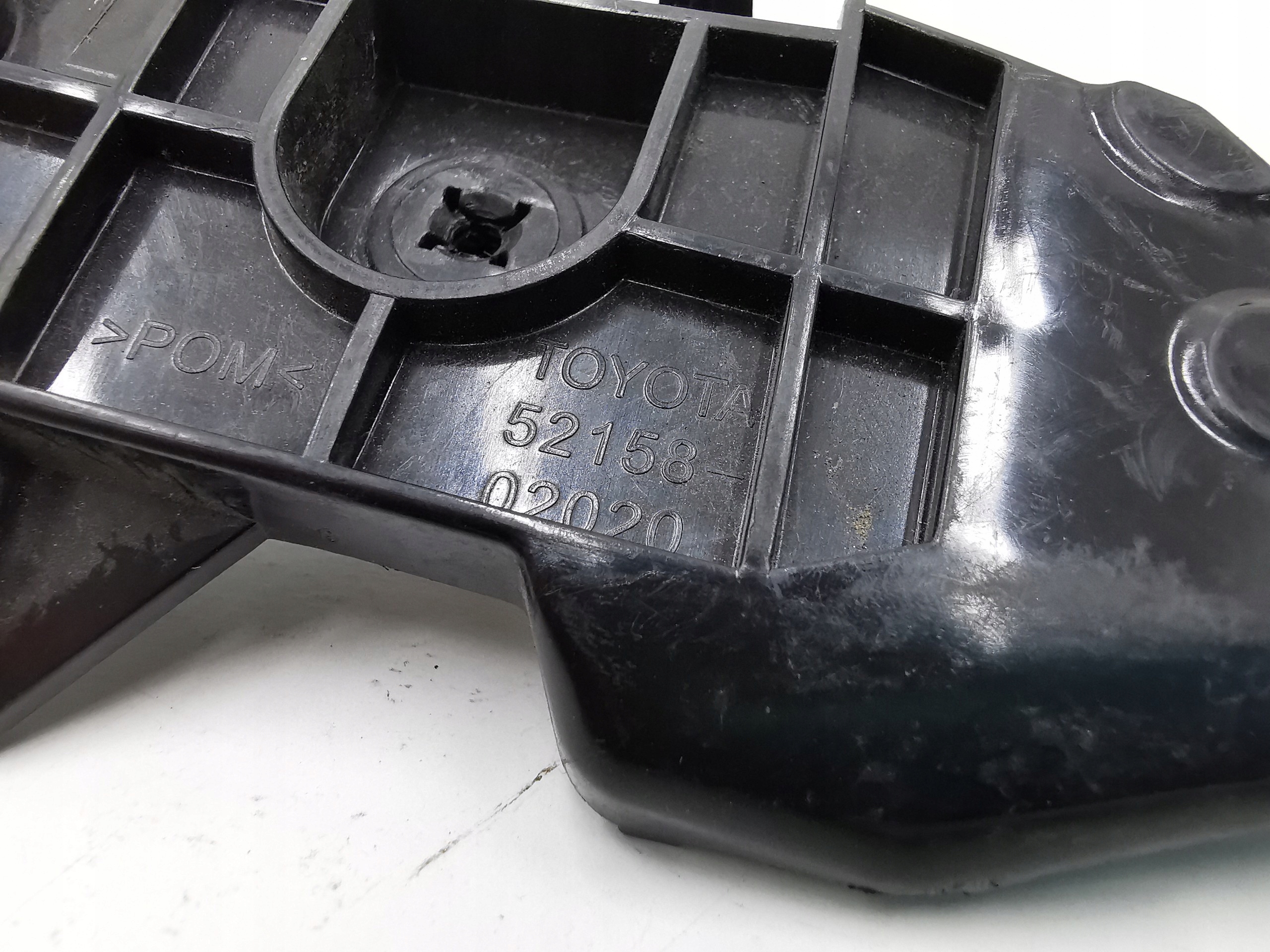 bumper bracket left rear part TOYOTA COROLLA E15 52158-02020
