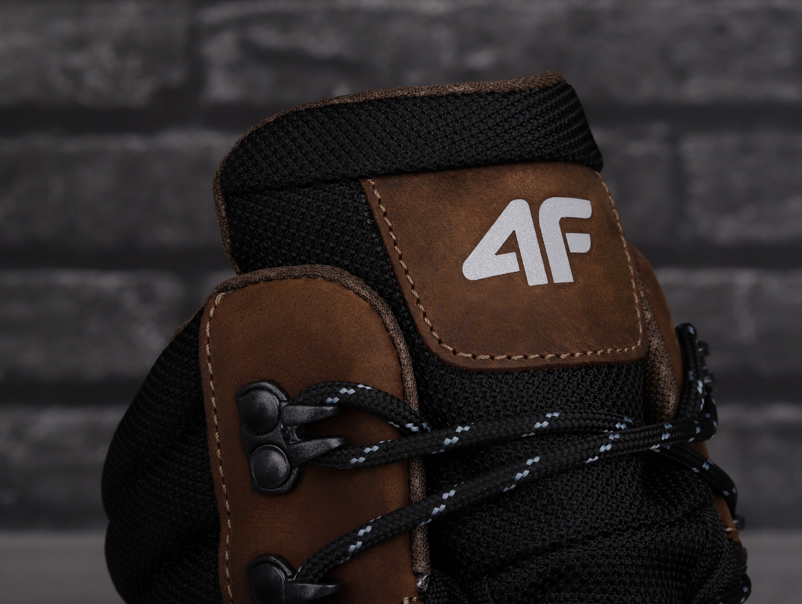 Buty zimowe męskie 4F OBMH253 81S Wodoodporne Rozmiar 44