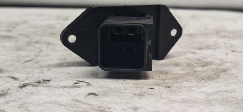 module control unit lifting windows rear right OPEL INSIGNIA A C07521102