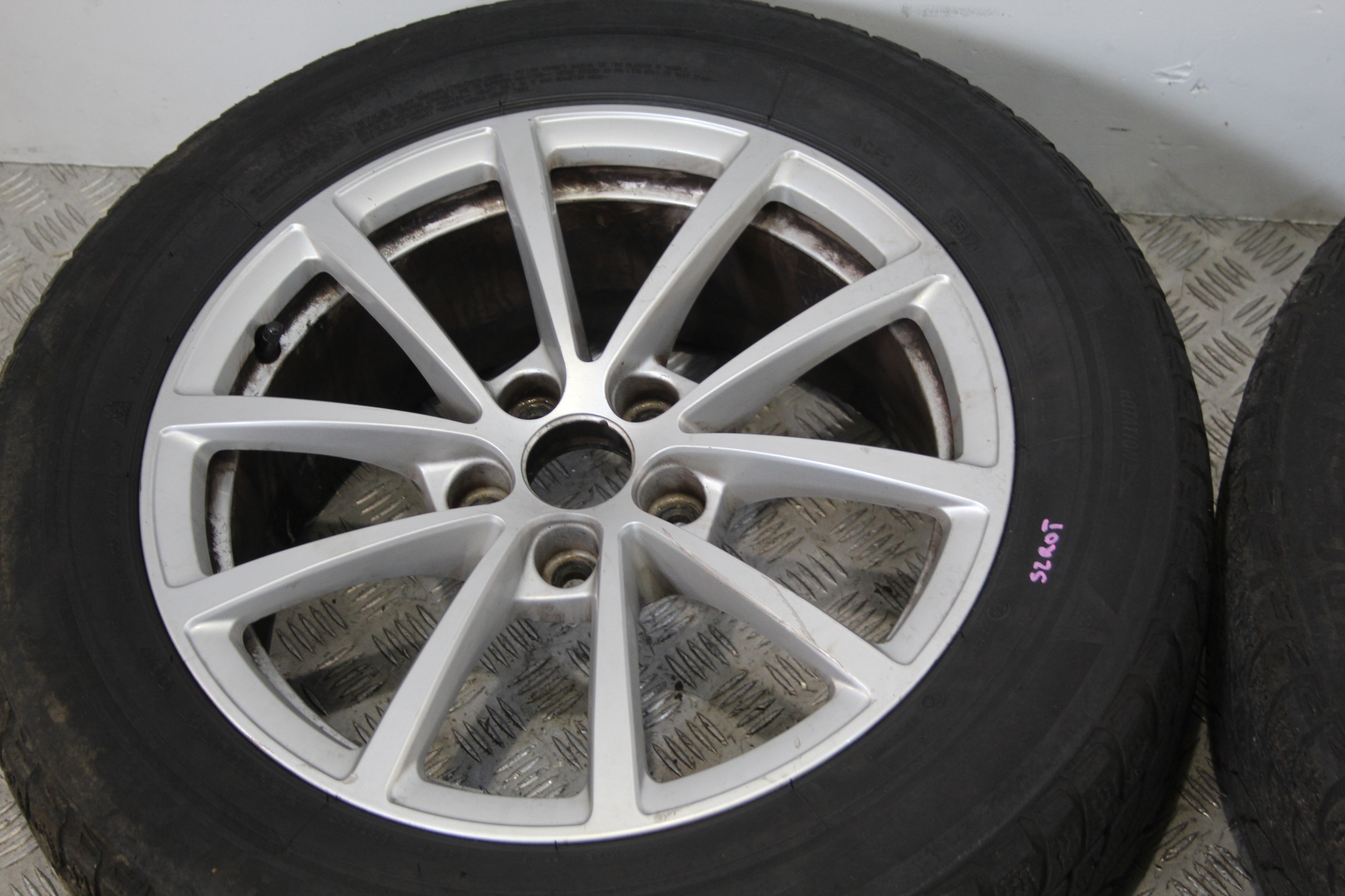wheels discs disc 225/60 R17 AUDI A6 C8 4K0