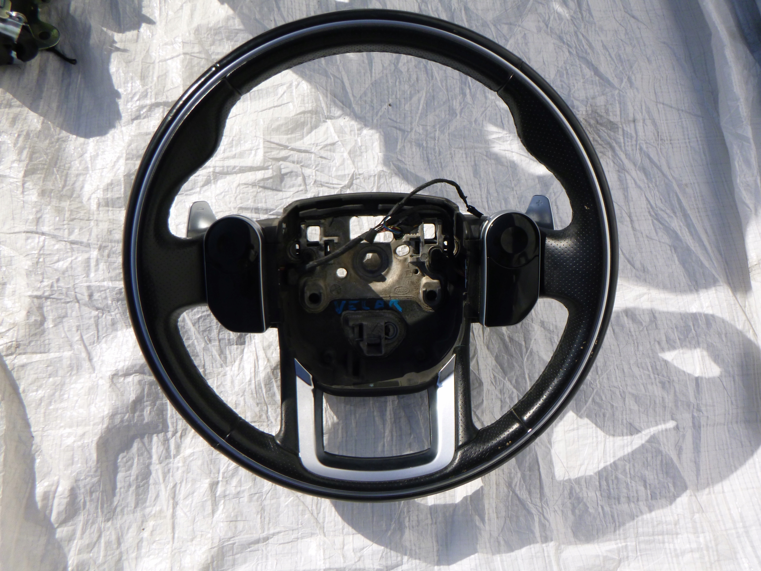 KIEROWNICA RANGE ROVER VELAR L560