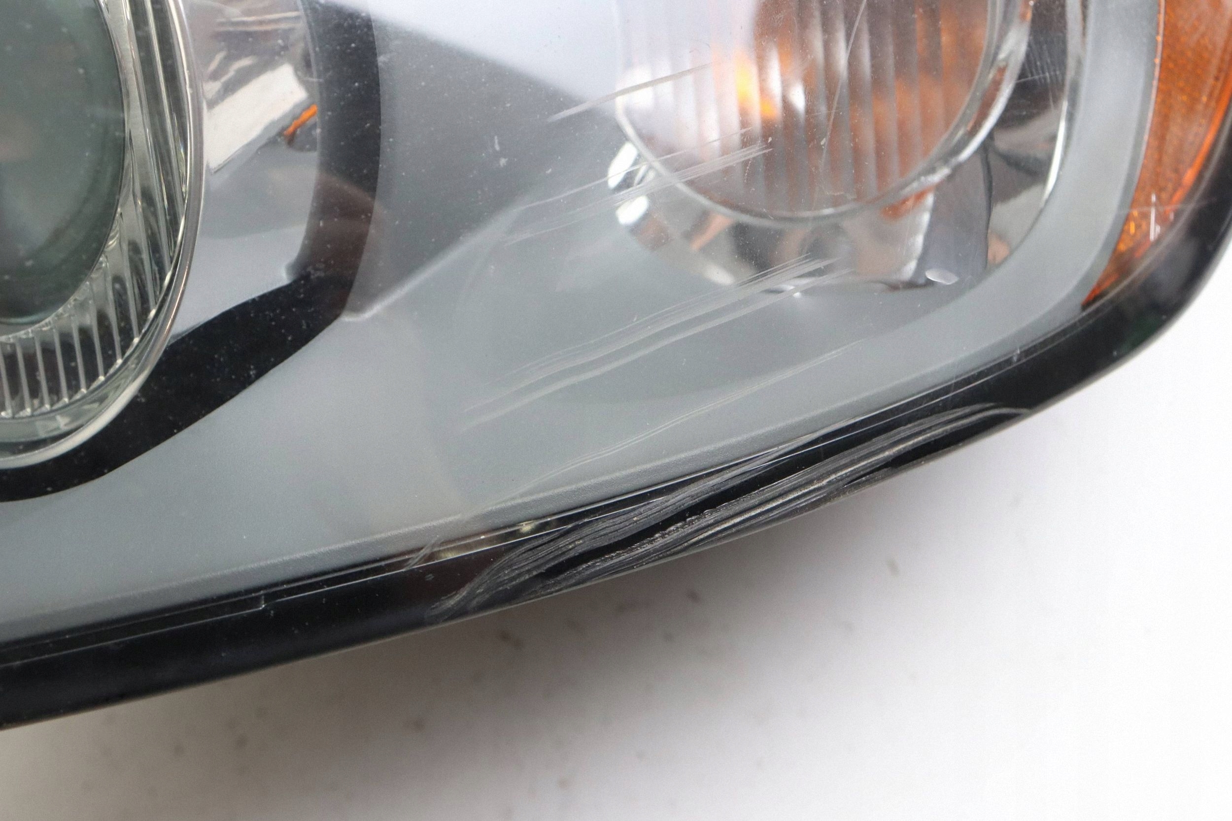 VOLVO V50 and light front left front 31335221 0301198203 EUROPA