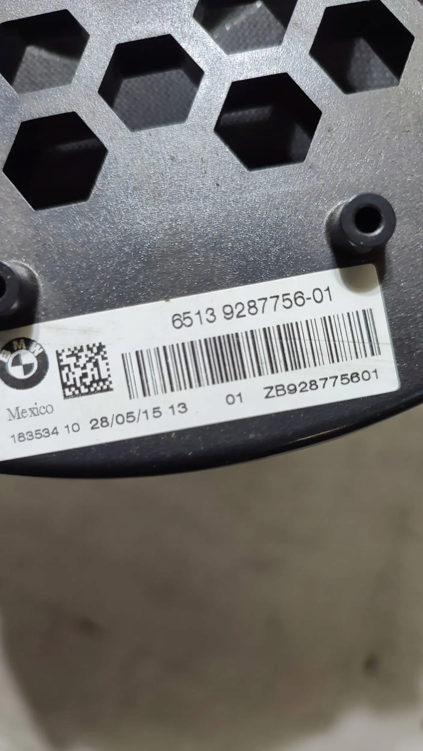 BMW X3 F25 15r 2.0d speaker