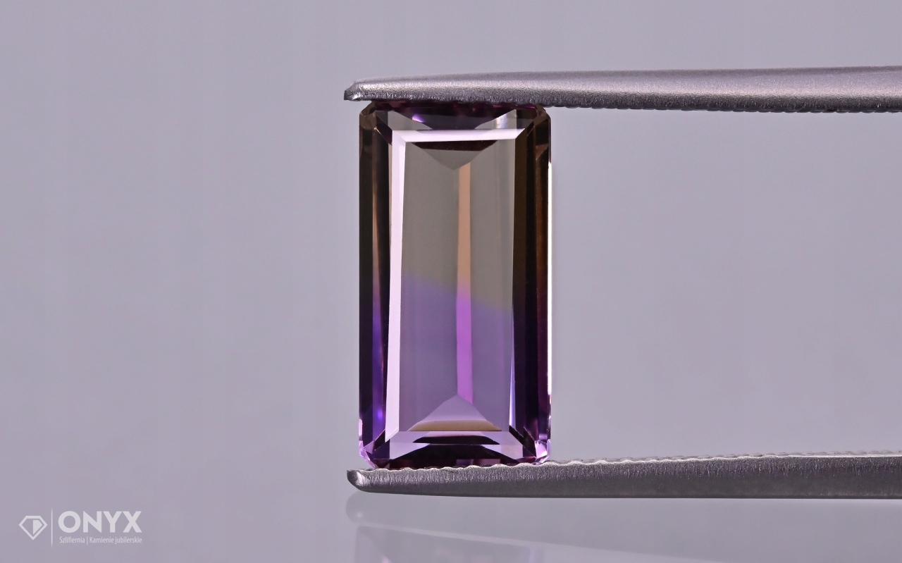 Ametryn fasetovaný oktagon 12,5x6 mm