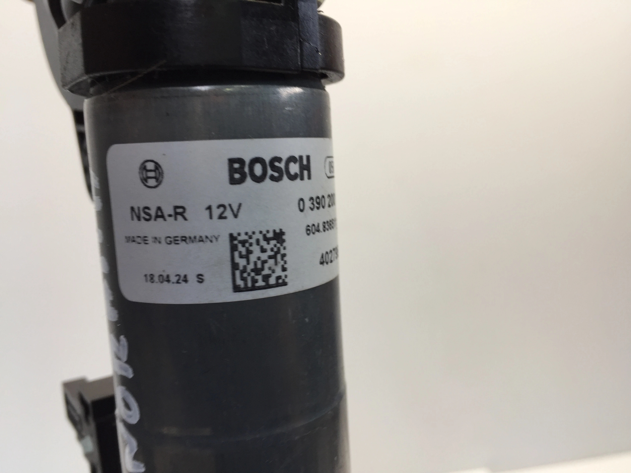 MERCEDES GLC X253 2018 SILNICZEK SZYBERDACHU Car type 4x4 SUV