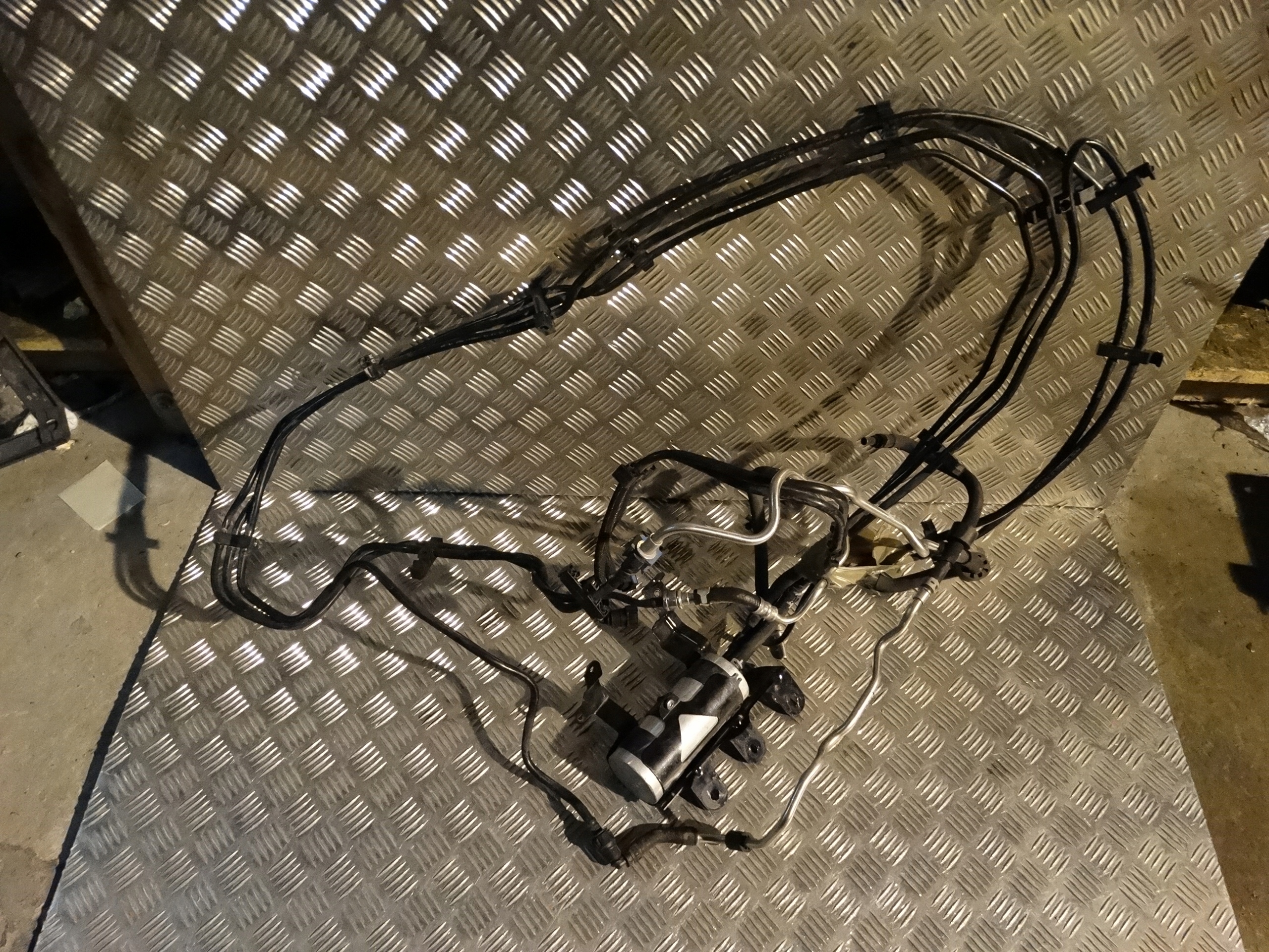 IDEAL FILTER GORIVA CRIJEVA PORSCHE PANAMERA 971 1