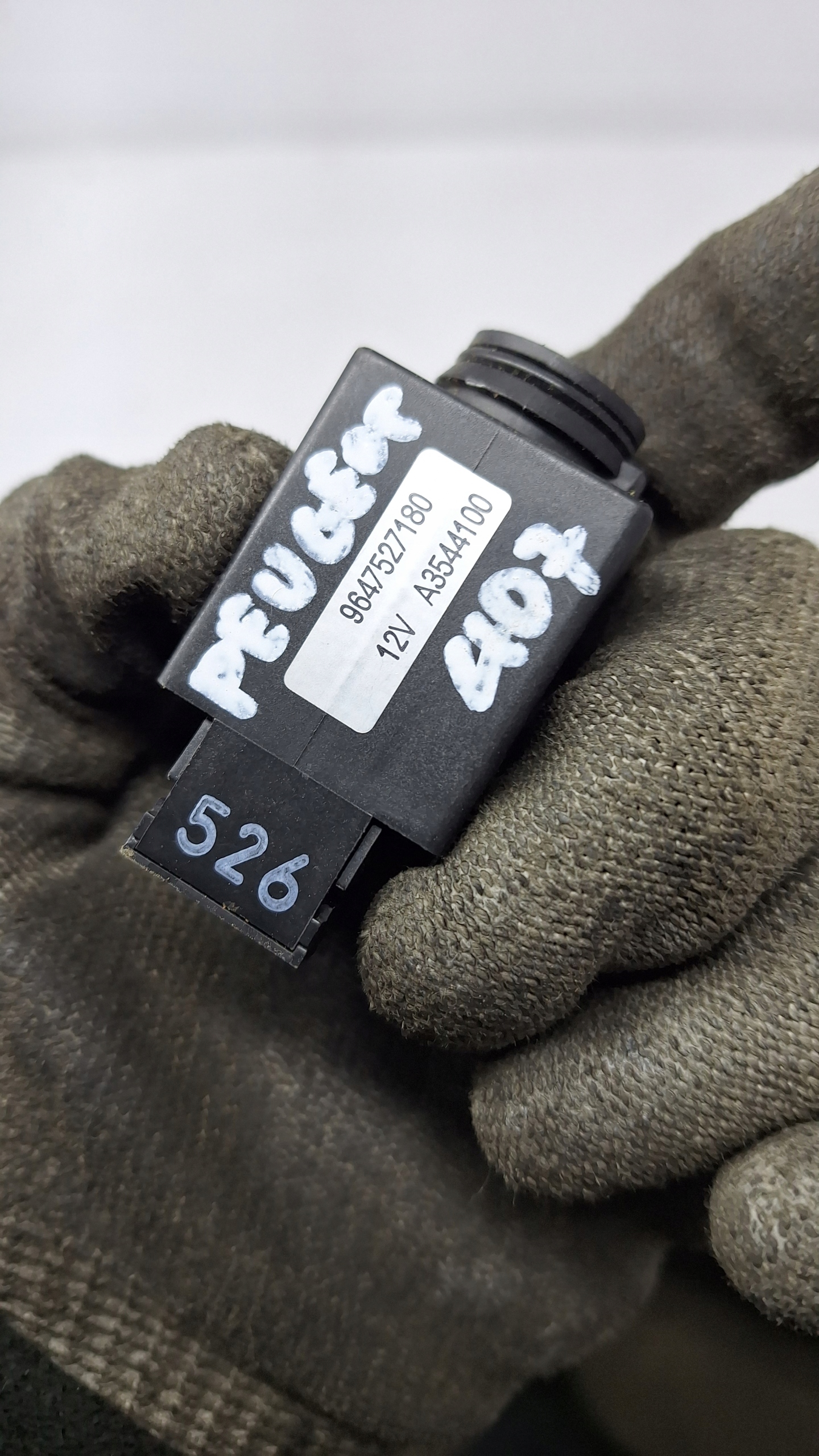 CZUJNIK TEMPERATURY PEUGEOT 407 9647527180 Producent części Peugeot OE