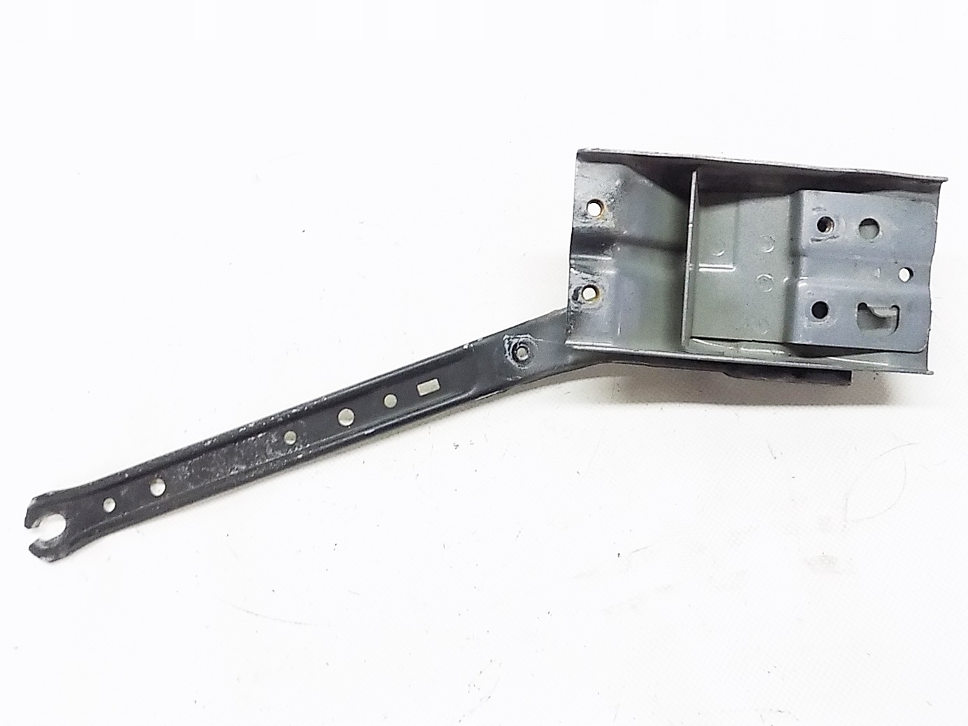 MOCOWANIE BLOTNIKA LE PR Honda LEGEND IV KB1 04 08 Installation side front