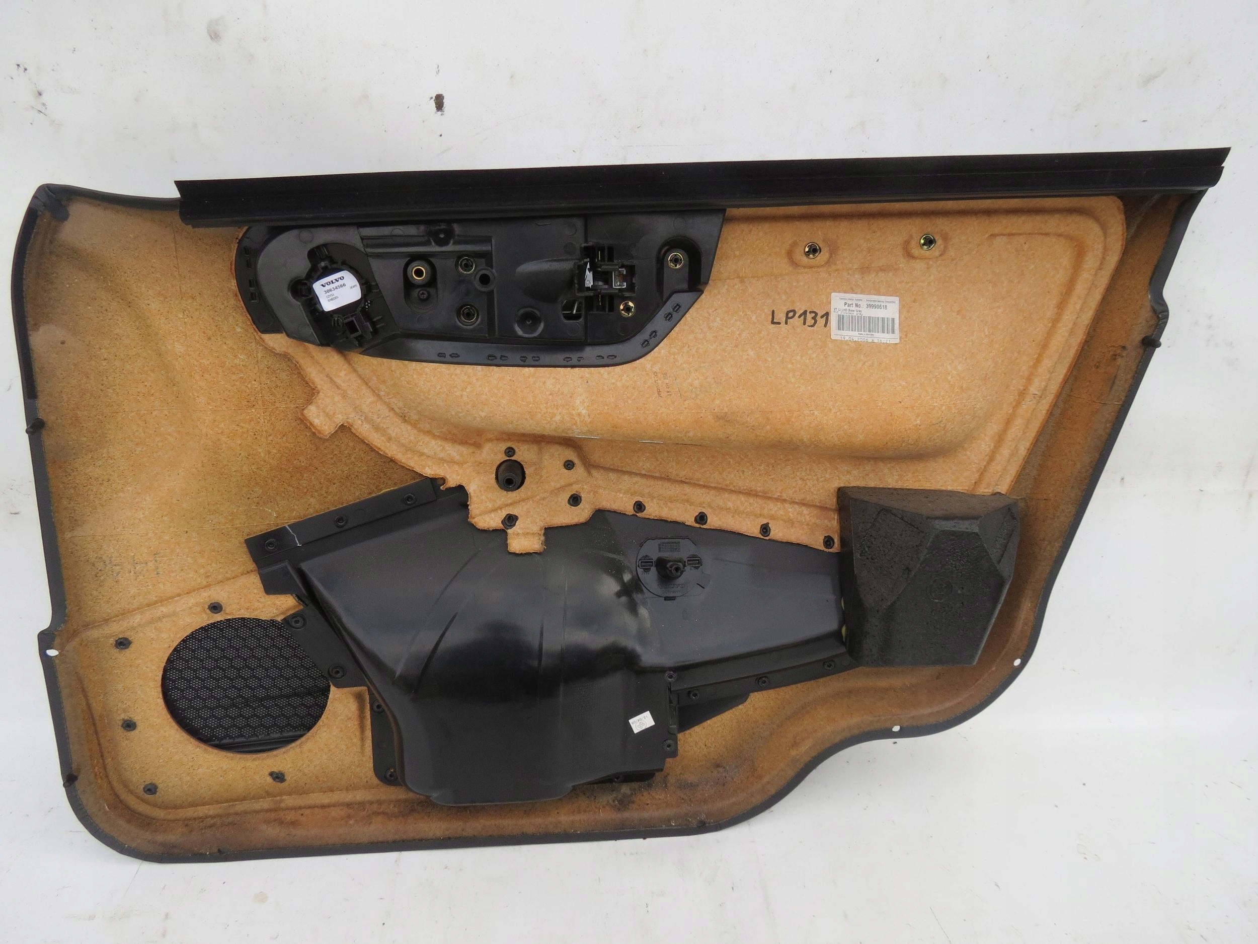 комплект Двери volvo XC70 II 2.4d 185KM 2000-2007r 09193265