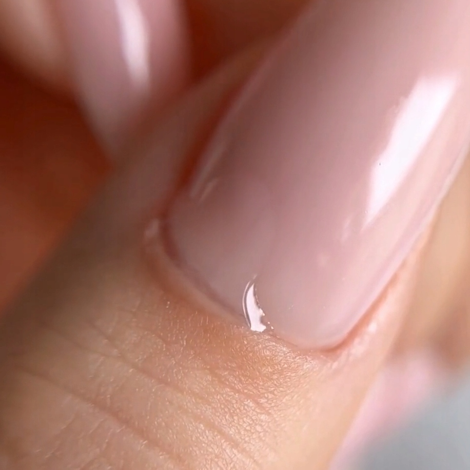 Semilac Oliwka do skórek i paznokci owocowa Nail oil Kiwi Mango 7ml Marka Semilac