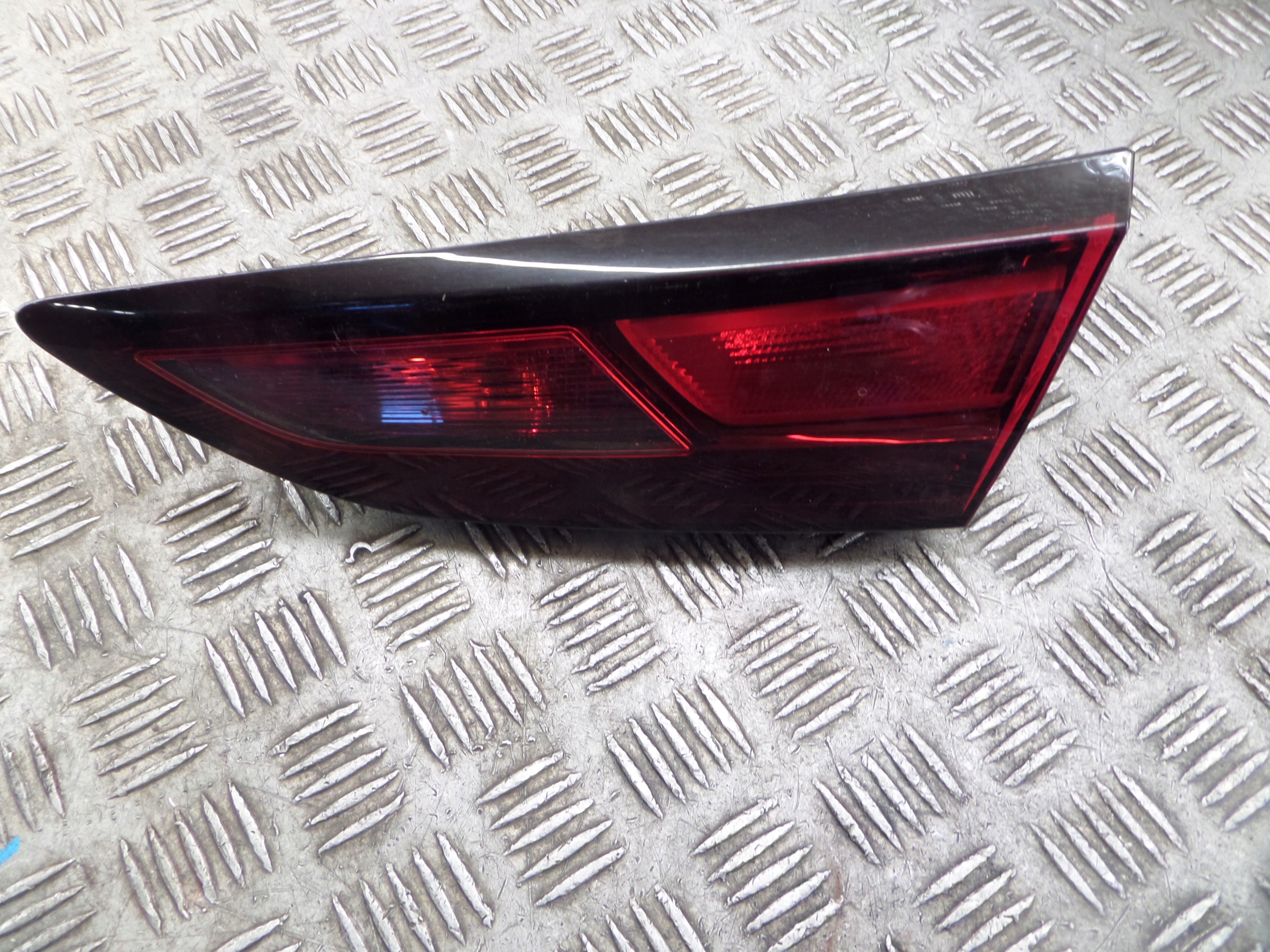 OPEL ASTRA K light right rear to the bonnet 13401523