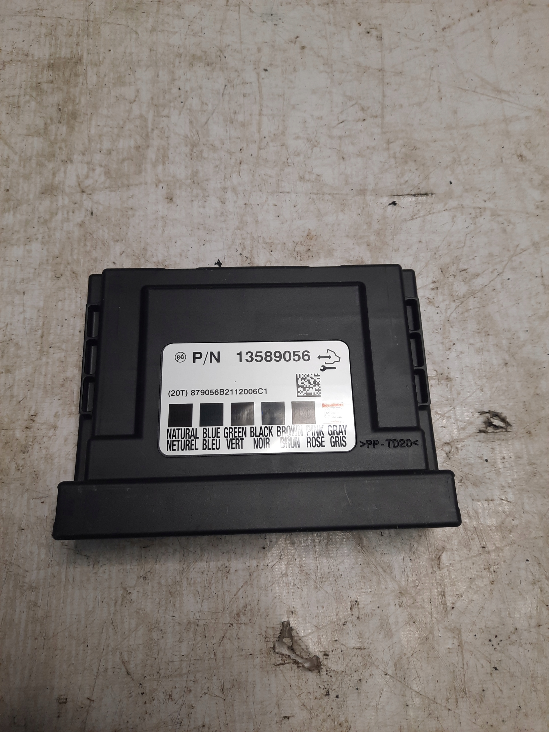 module control unit KOMFORTU OPEL ASTRA IV J 13589056