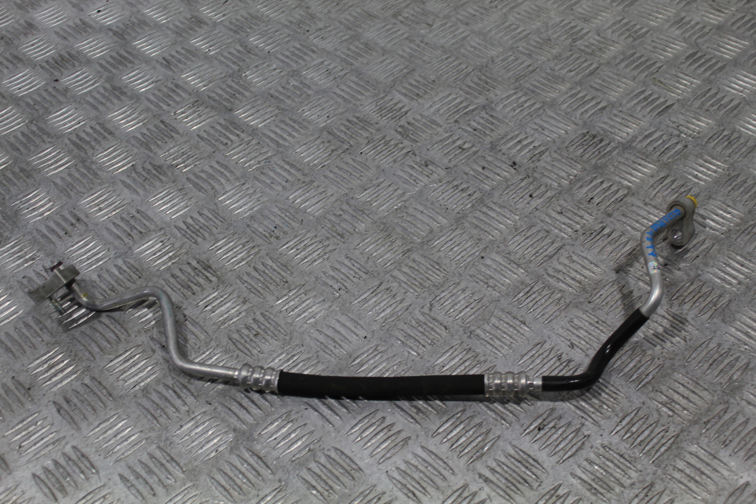 WAZ PRZEWOD KLIMATYZACJI S KLASA W221 LIFT