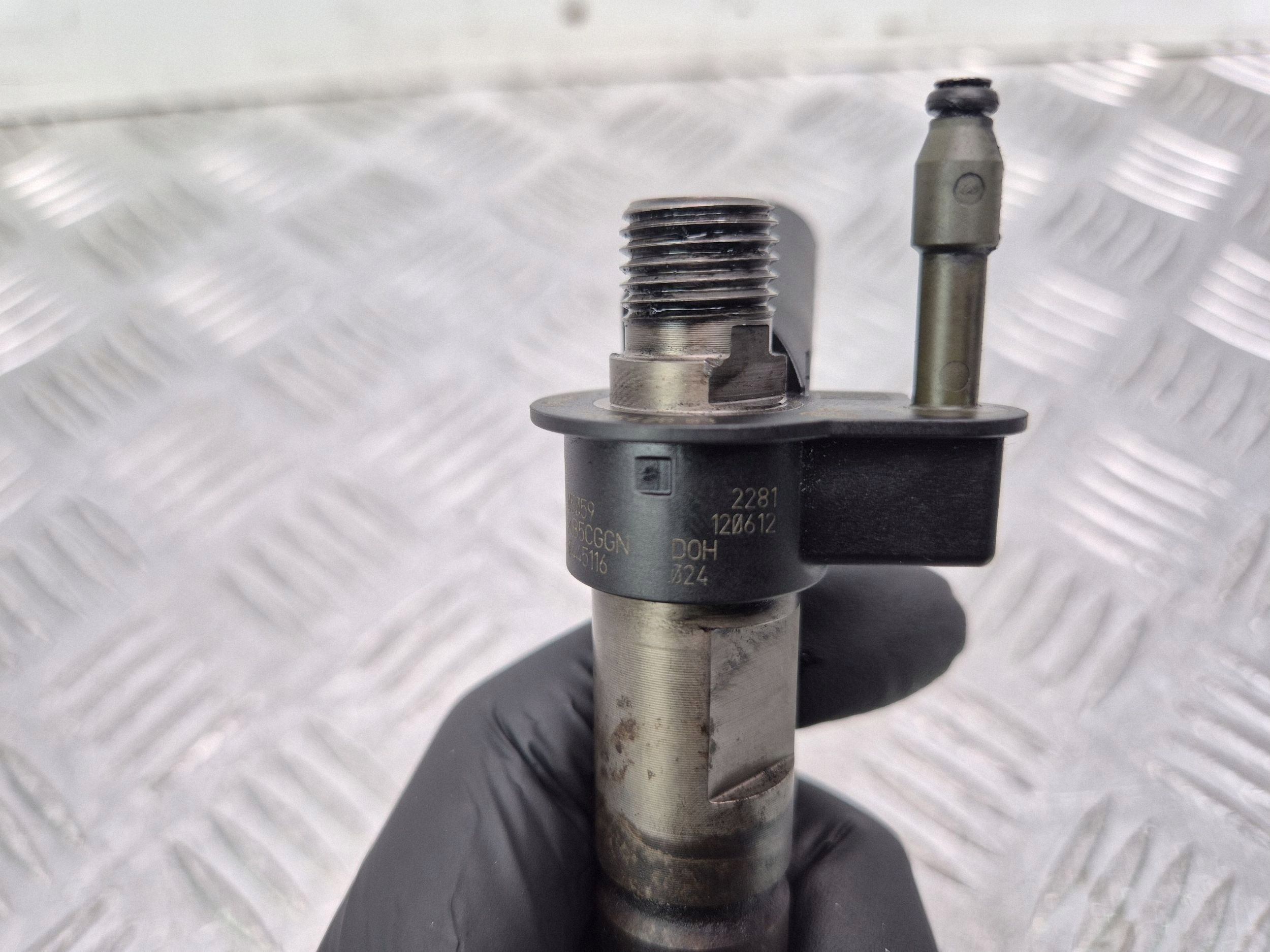BMW N57 X5 E70 30d injector N57D30A 780542803