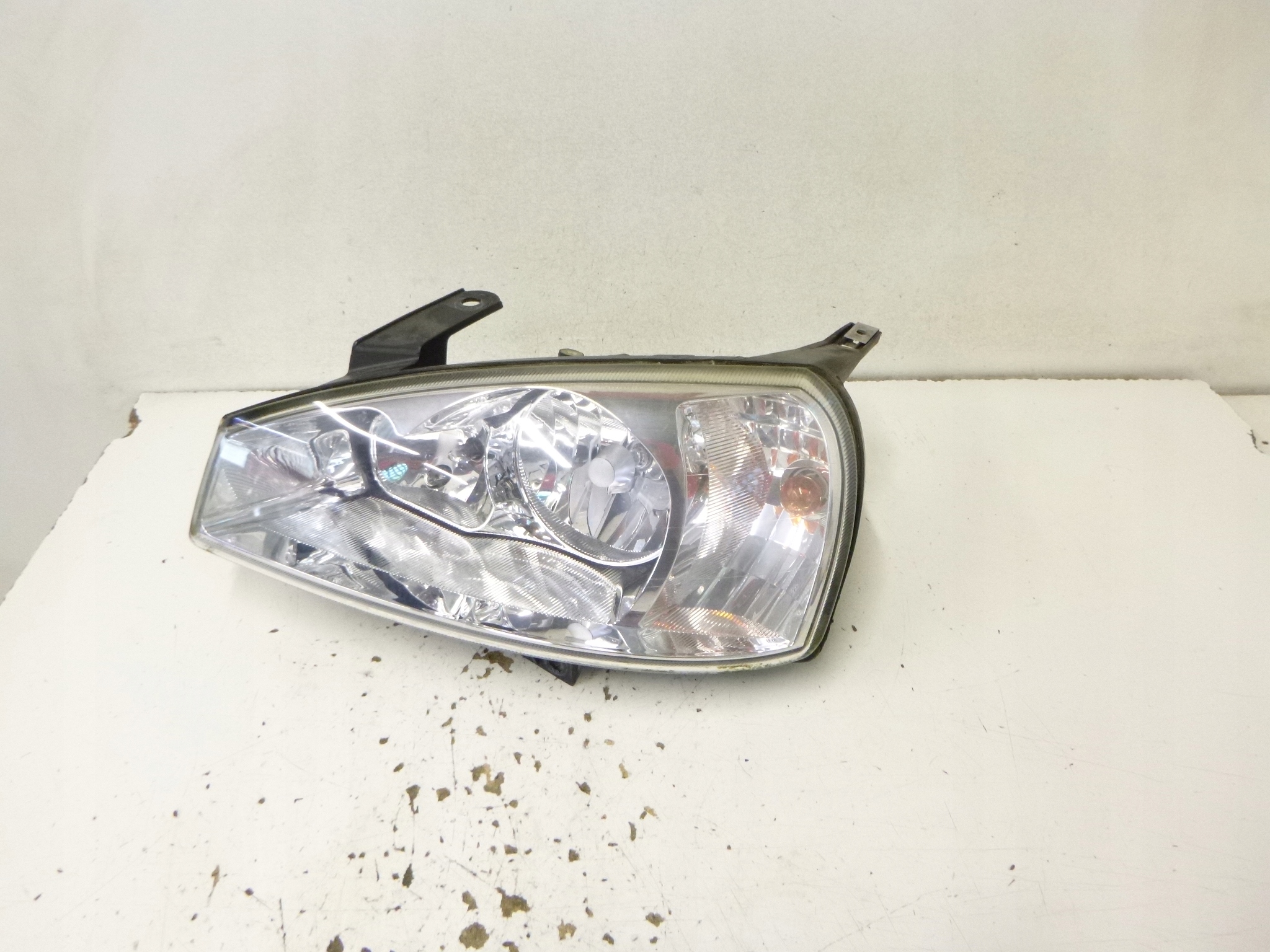 light front left LADA KALINA 2010r.