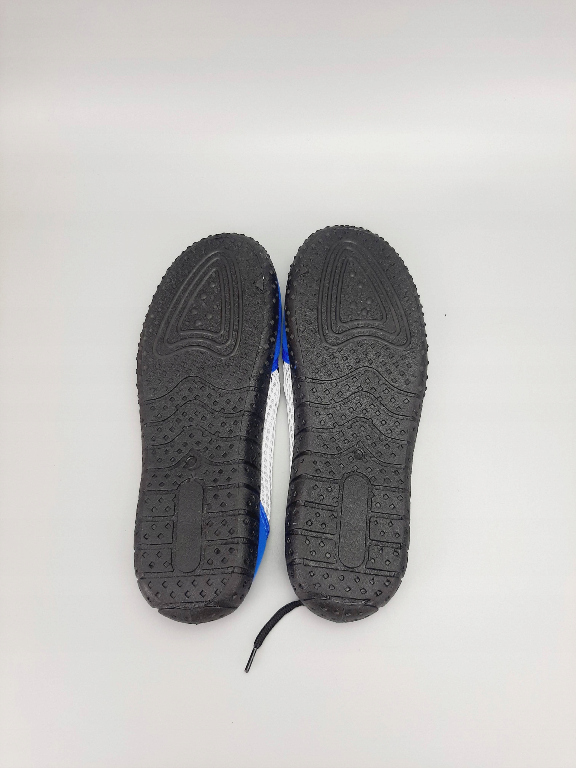 Buty Seac Reef roz. 44,40,35 odcienie niebieskiego Marka Seac